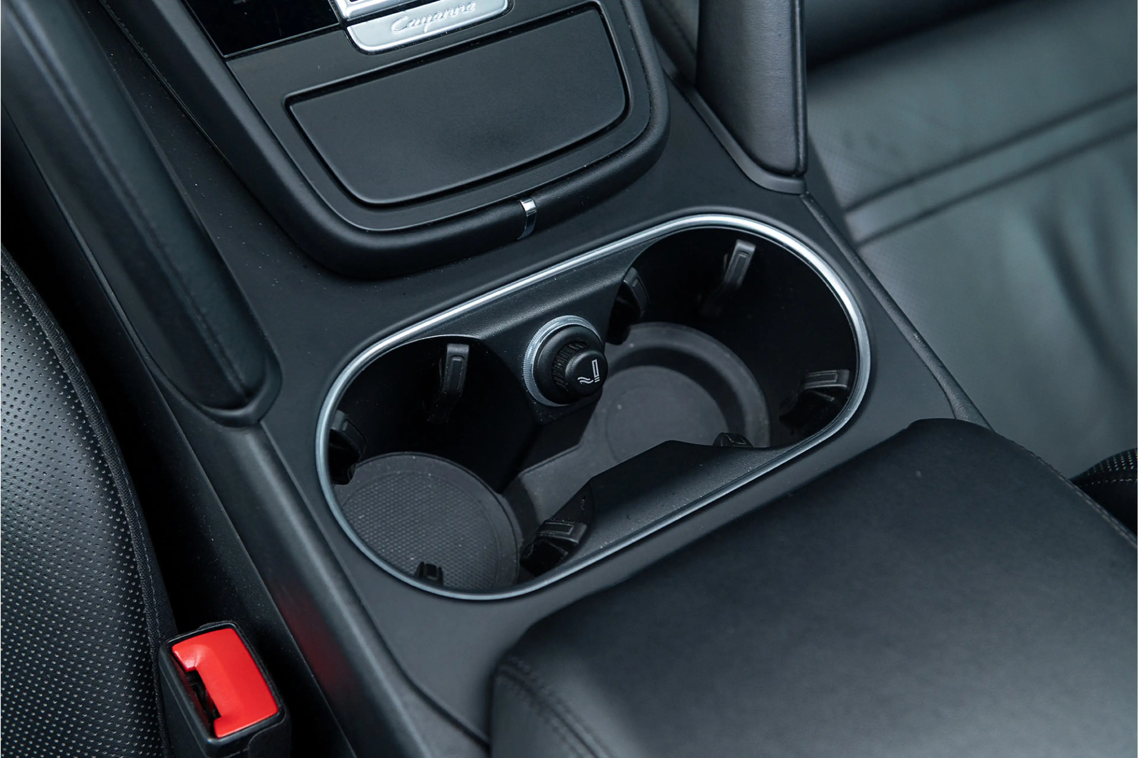 Porsche Cayenne 3.0 E-Hybrid ACC Pano PDLS+ GTS Stoelvent. Sport C — photo 27