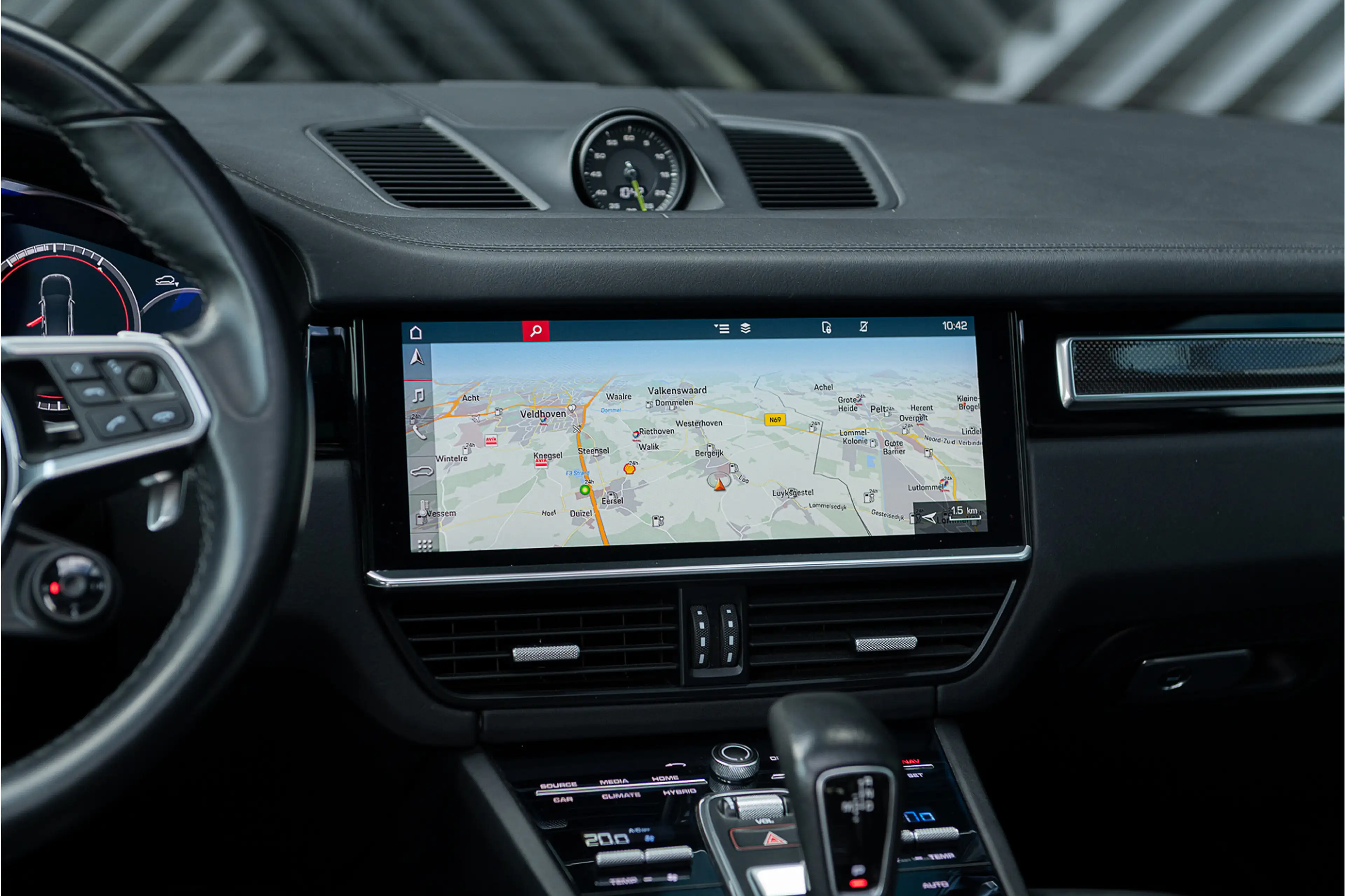 Porsche Cayenne 3.0 E-Hybrid ACC Pano PDLS+ GTS Stoelvent. Sport C — photo 37
