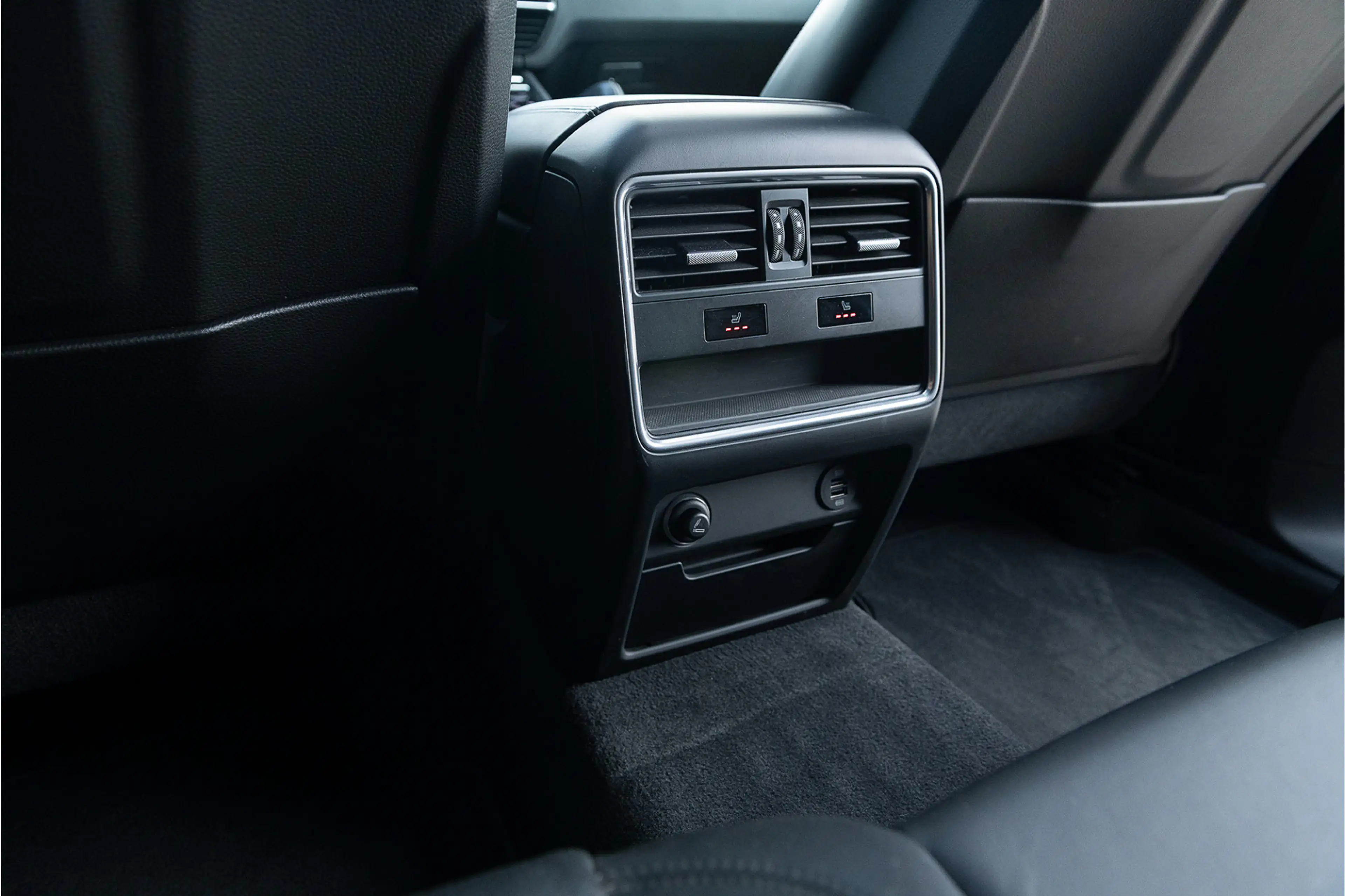Porsche Cayenne 3.0 E-Hybrid ACC Pano PDLS+ GTS Stoelvent. Sport C — photo 14
