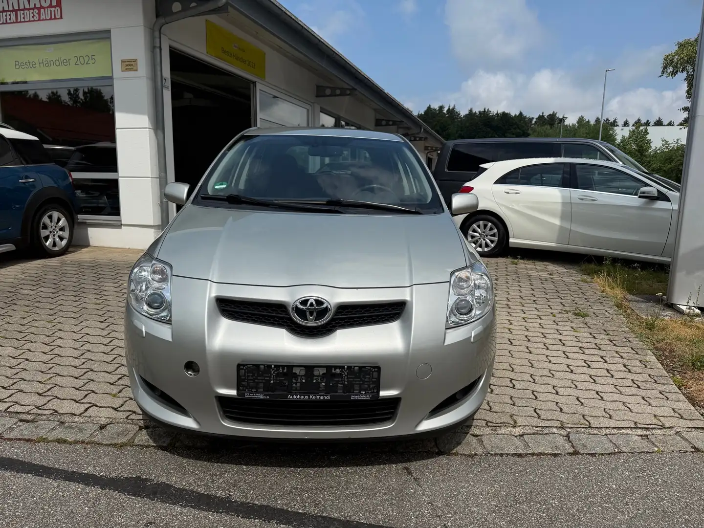 Toyota Auris Executive - Verkauf nur an Händler oder Export Gris - 2