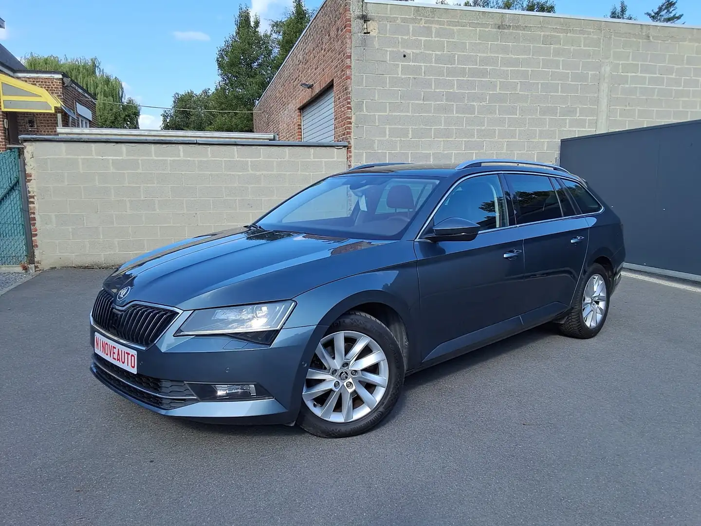 Skoda Superb 1.6* NAVI AIRCO CAMERA CAR PLAY VERWARMDE ZETELS* Gris - 2