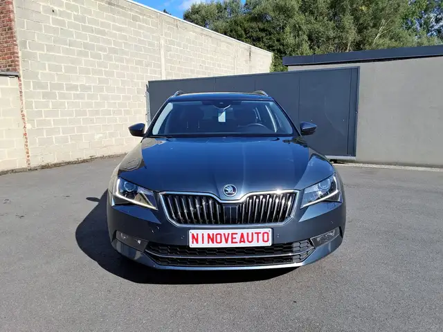 Skoda Superb 1.6* NAVI AIRCO CAMERA CAR PLAY VERWARMDE ZETELS*