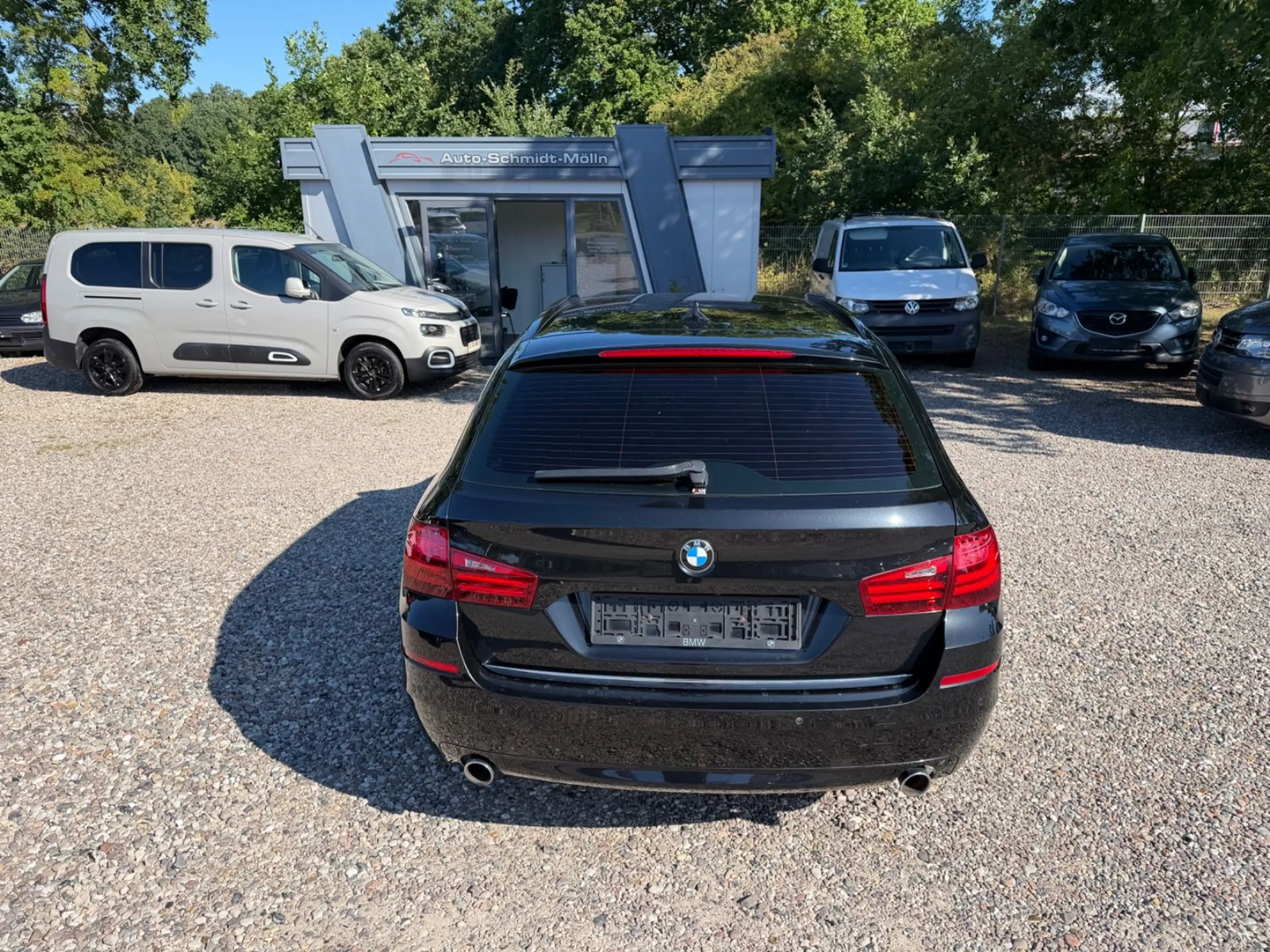 BMW 535 5 Touring 535 d xDrive — photo 6
