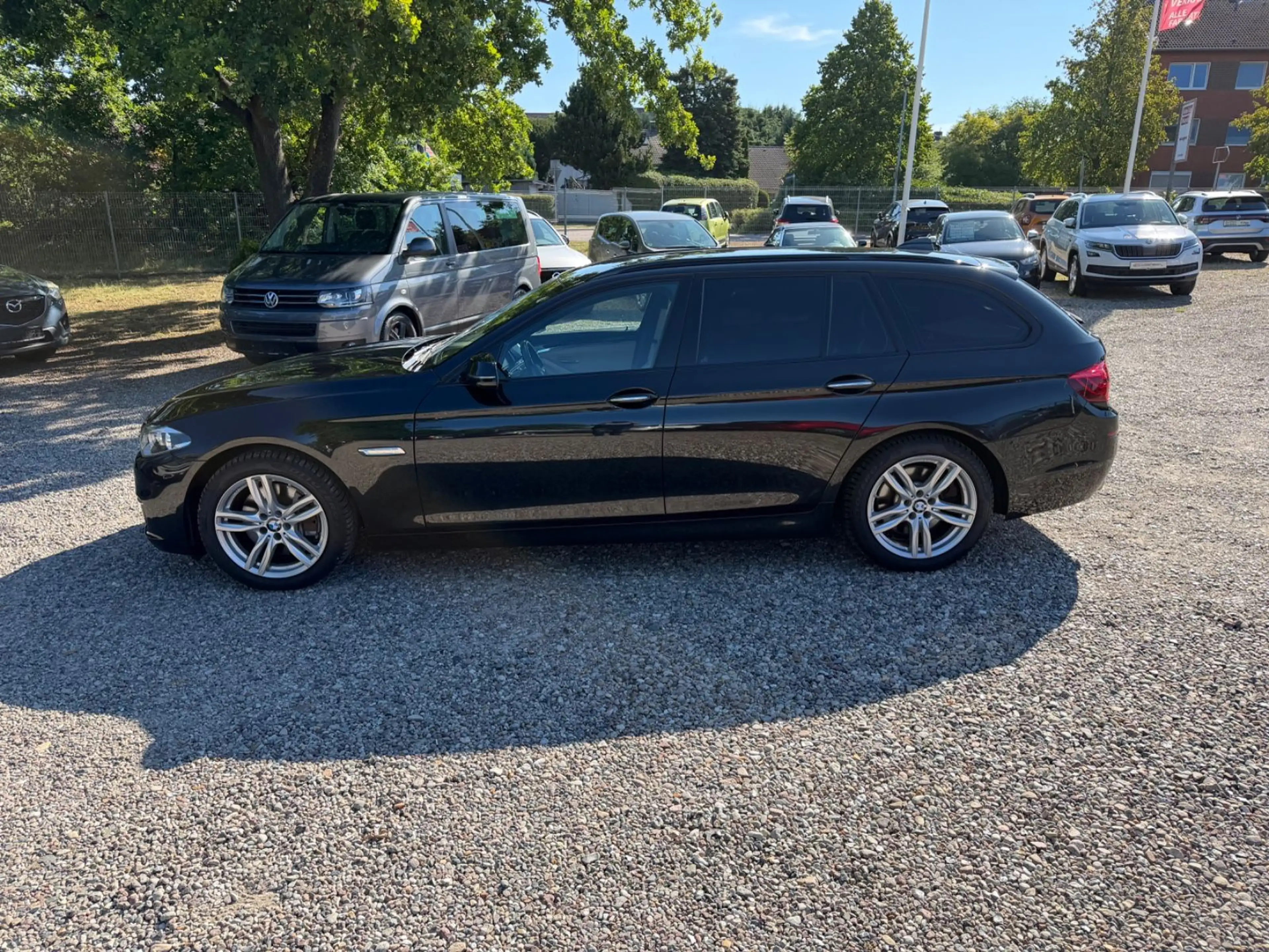 BMW 535 5 Touring 535 d xDrive — photo 5