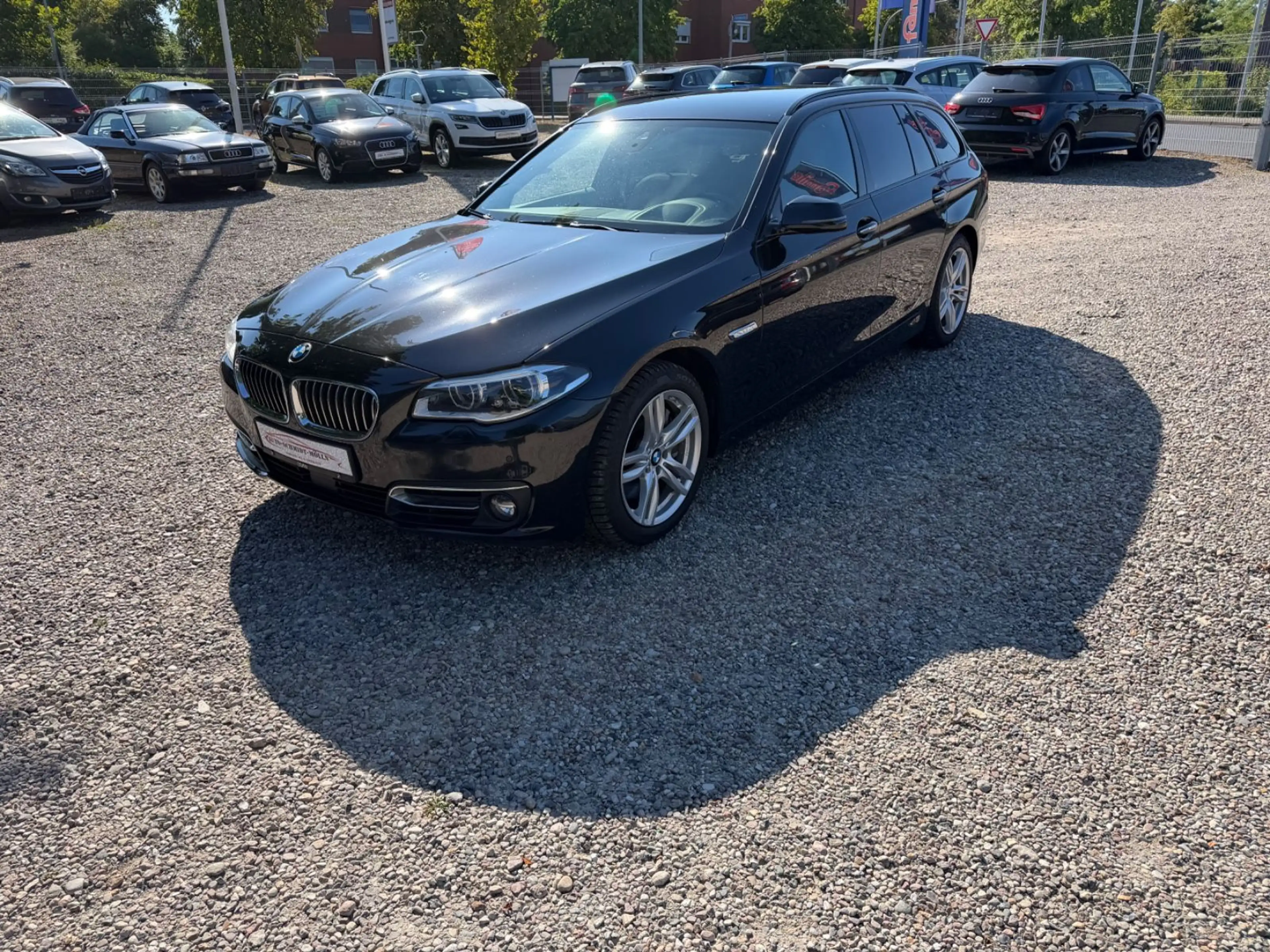 BMW 535 5 Touring 535 d xDrive — photo 3