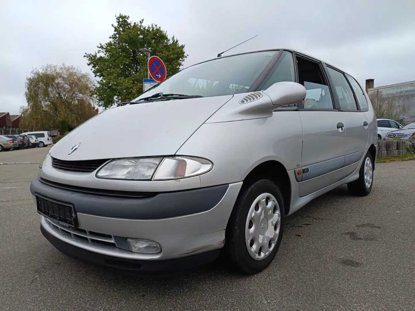 Renault Espace 2.2 Family Grau - 1
