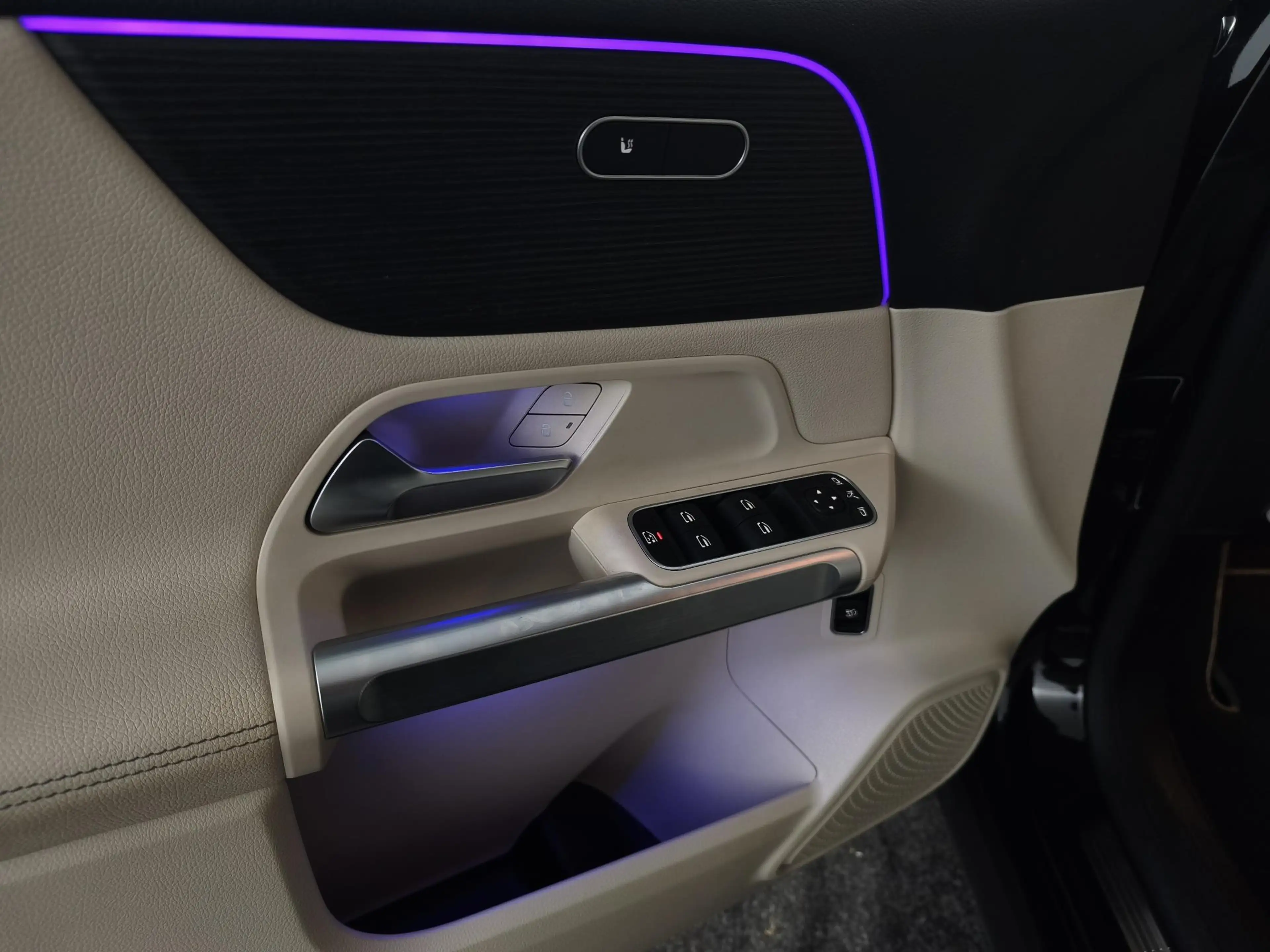Mercedes-Benz EQB 250 Luxury Line 67 kWh | 96,4 SOH | Leder | Stoelverwa — photo 18