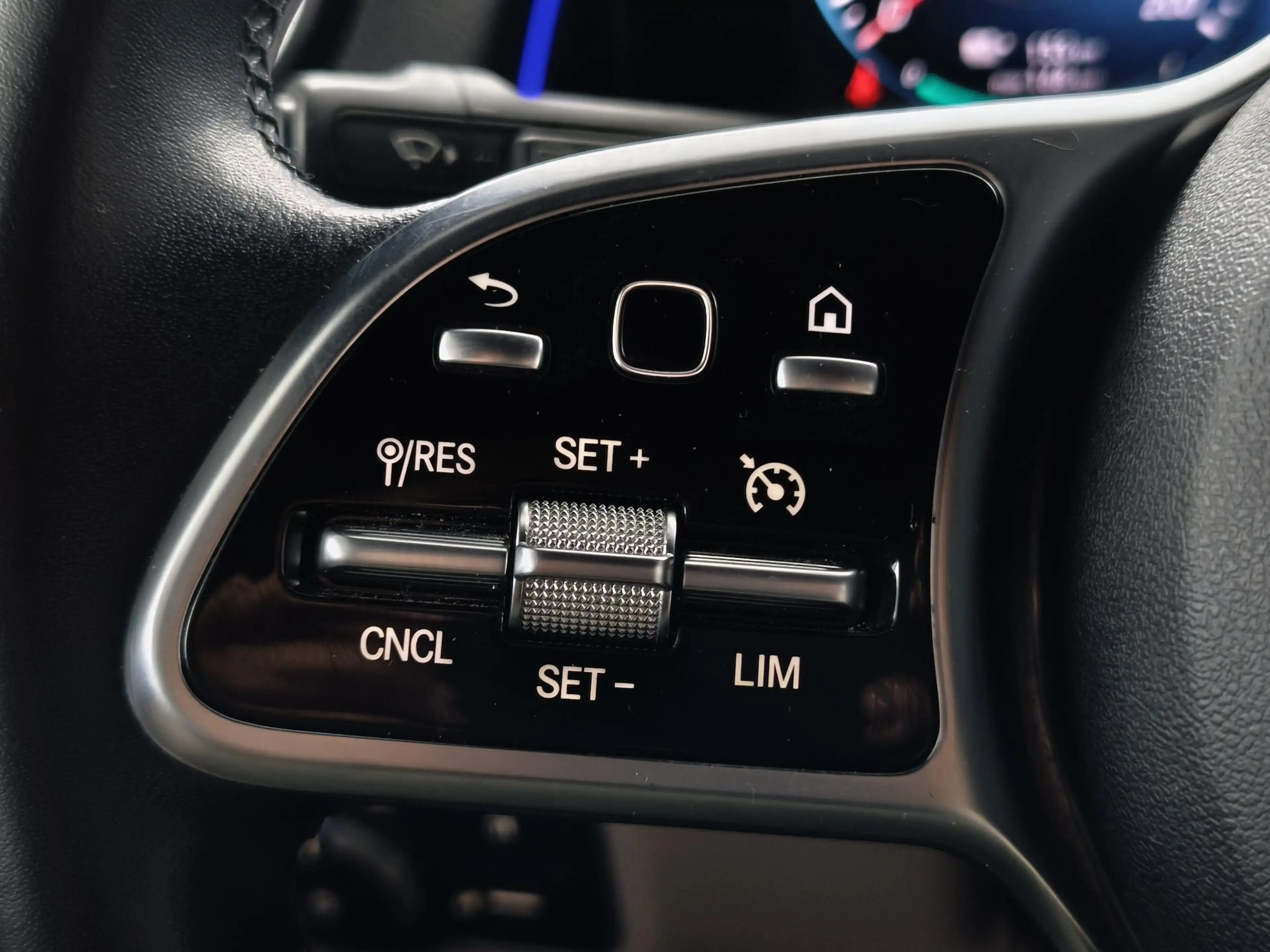 Mercedes-Benz EQB 250 Luxury Line 67 kWh | 96,4 SOH | Leder | Stoelverwa — photo 19