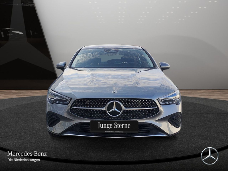 Mercedes-Benz CLA 180 PROGRESSIVE+LED+KAMERA+KEYLESS+7G — photo 3