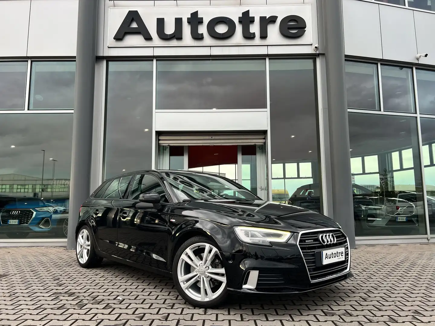 Audi A3 SPB 2.0 TFSI quattro S tronic Sport   S-line Nero - 1