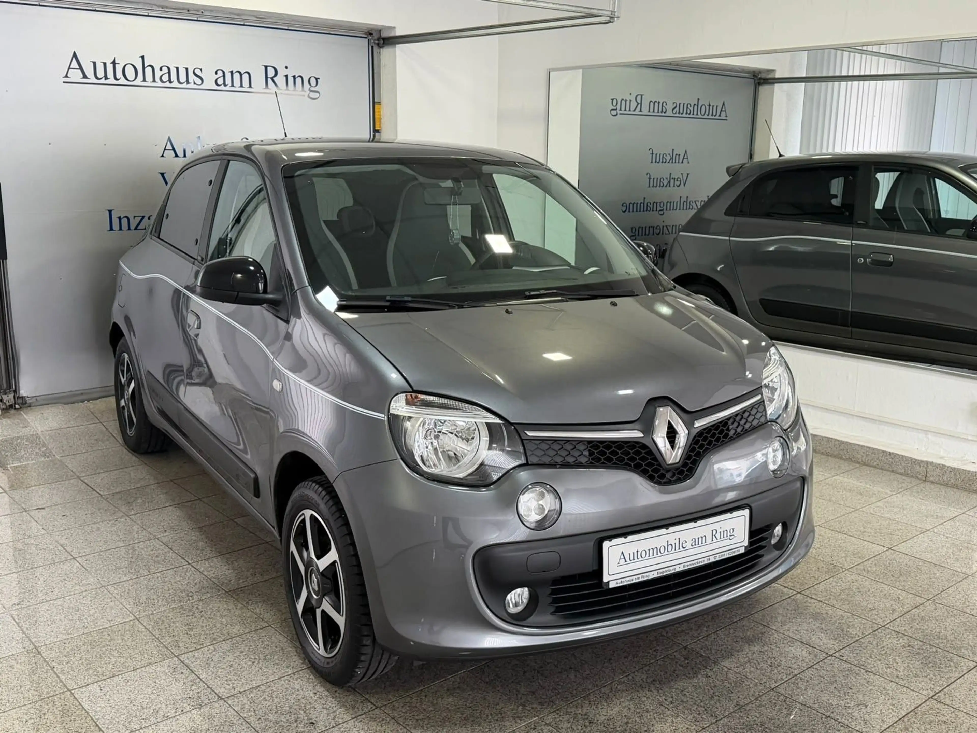 Renault Twingo Limited Klima Sitzheizung Service neu