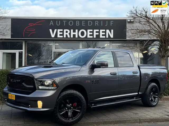 Dodge RAM 1500 5.7 V8 CREW CAB 6'4 - PANORAMADAK - STOEL VER