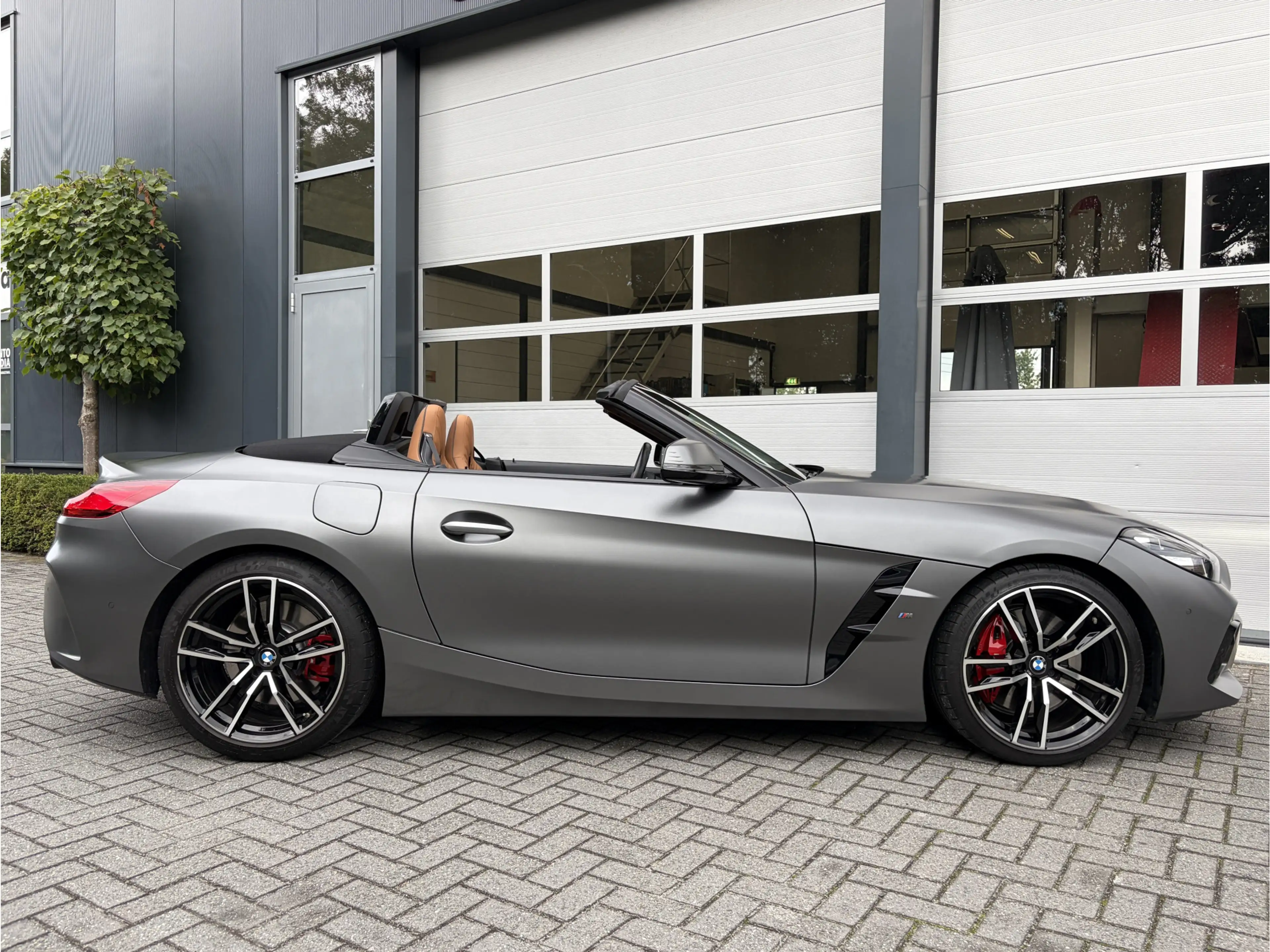 BMW Z4 Roadster M40i High Executive Frozen Grey 16.637 km — photo 39