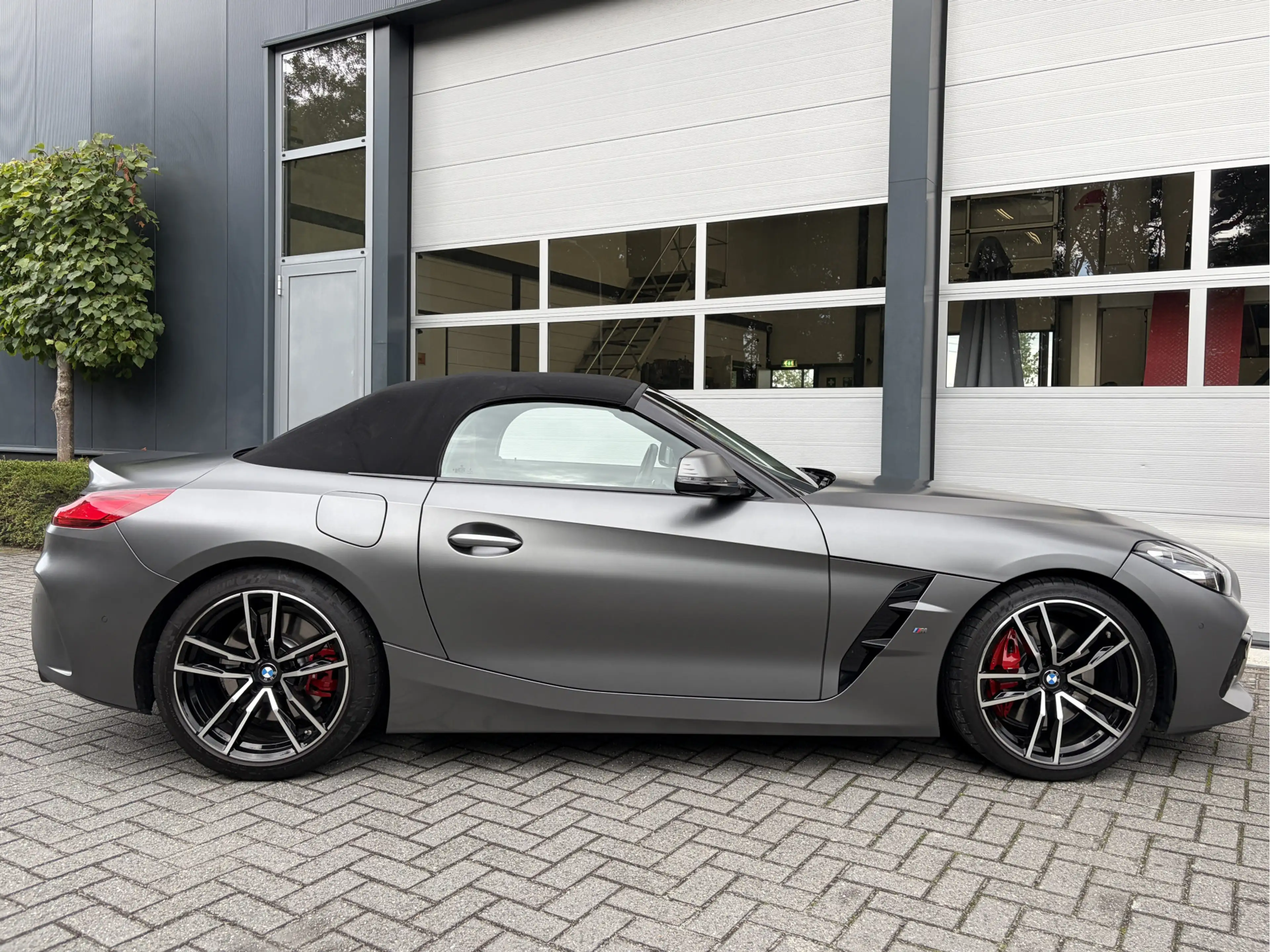 BMW Z4 Roadster M40i High Executive Frozen Grey 16.637 km — photo 41