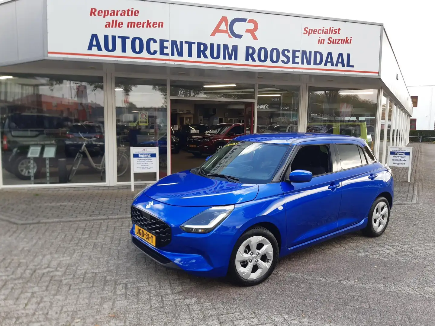 Suzuki Swift 1.2 Select Smart Hybrid AUTOMAAT nieuwprijs 27.988 Bleu - 1
