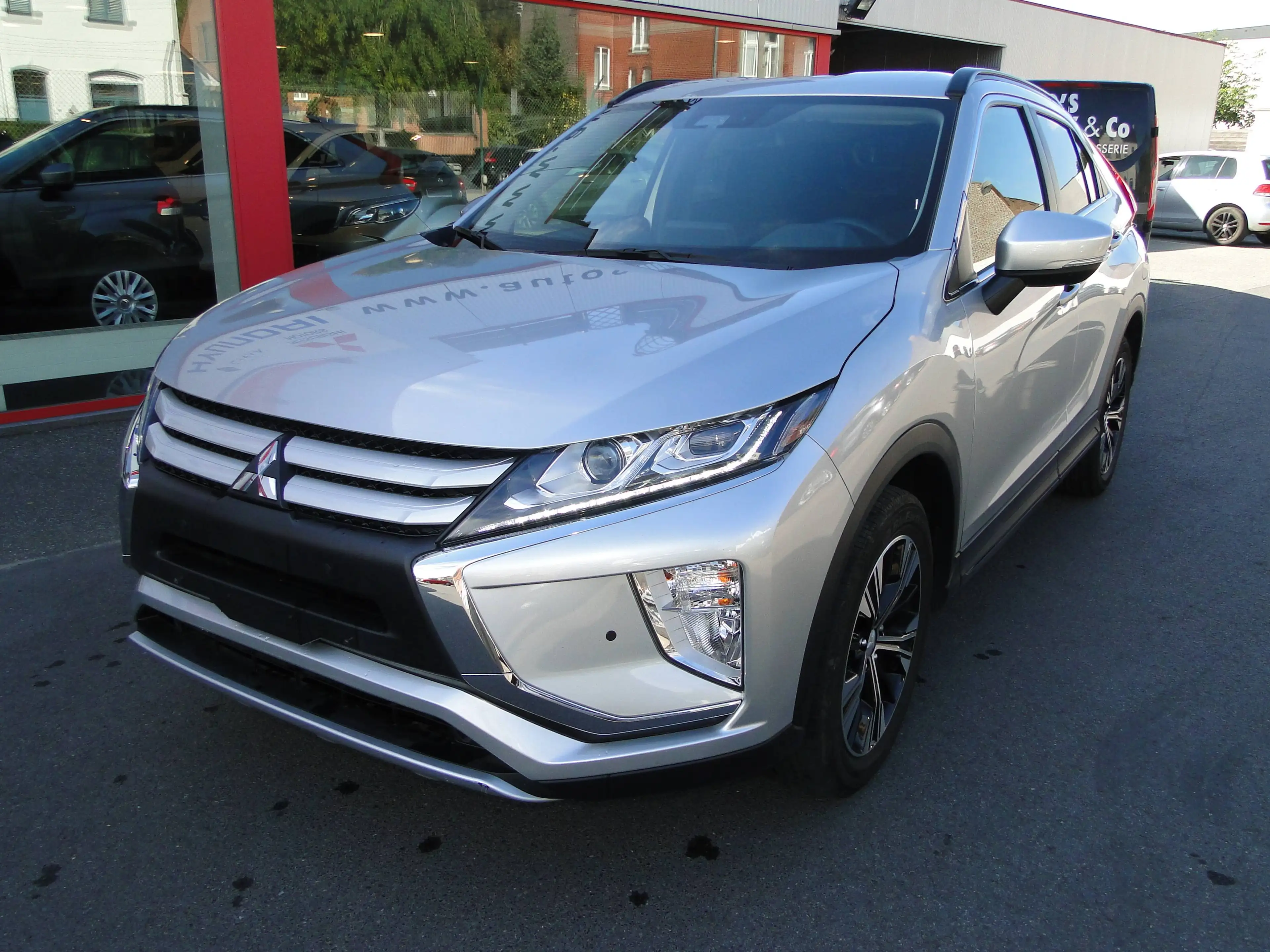 Mitsubishi Eclipse Cross Eclipse Cross 1.5T 2WD Intense CVT — photo 2