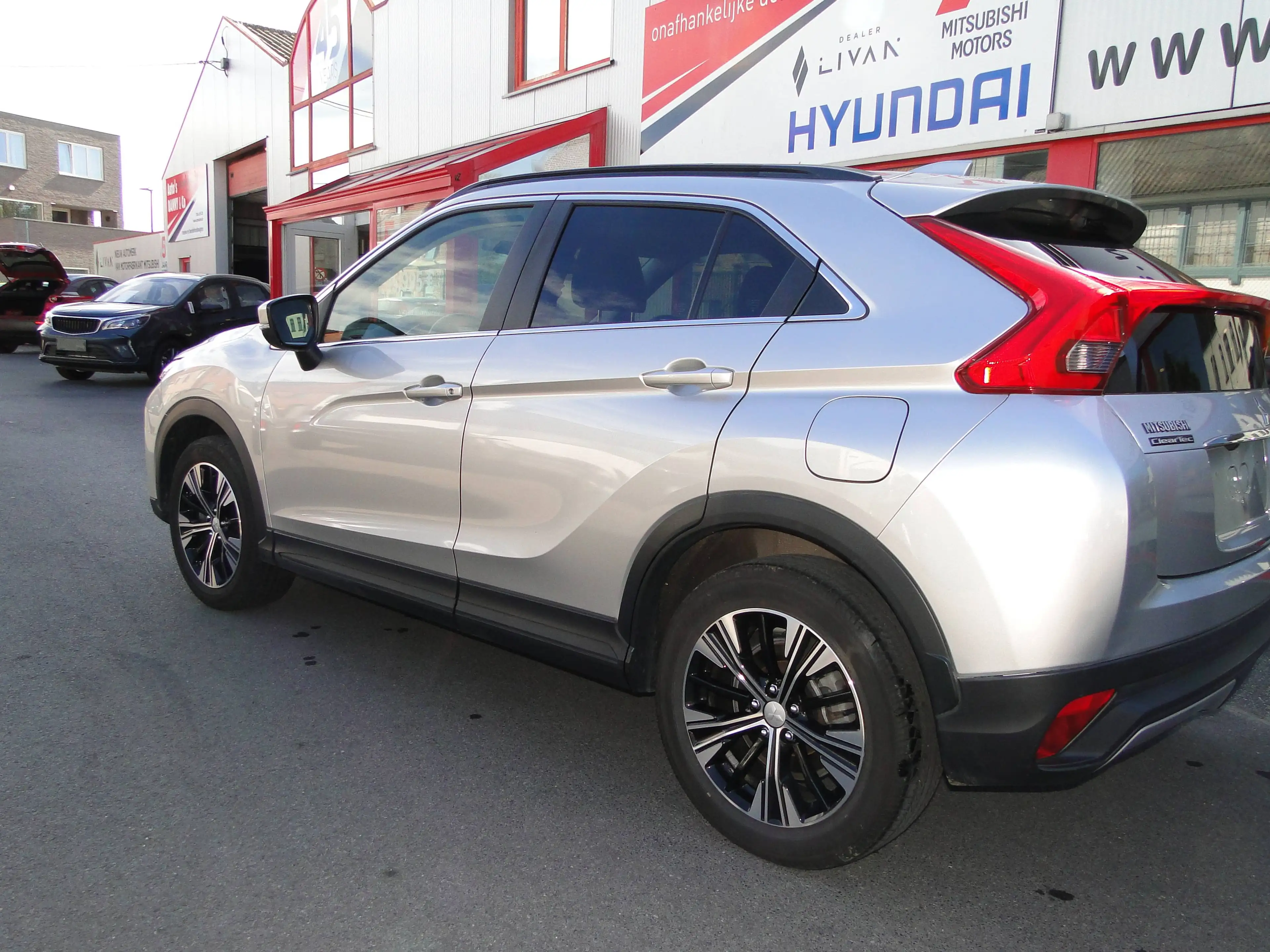 Mitsubishi Eclipse Cross Eclipse Cross 1.5T 2WD Intense CVT — photo 8