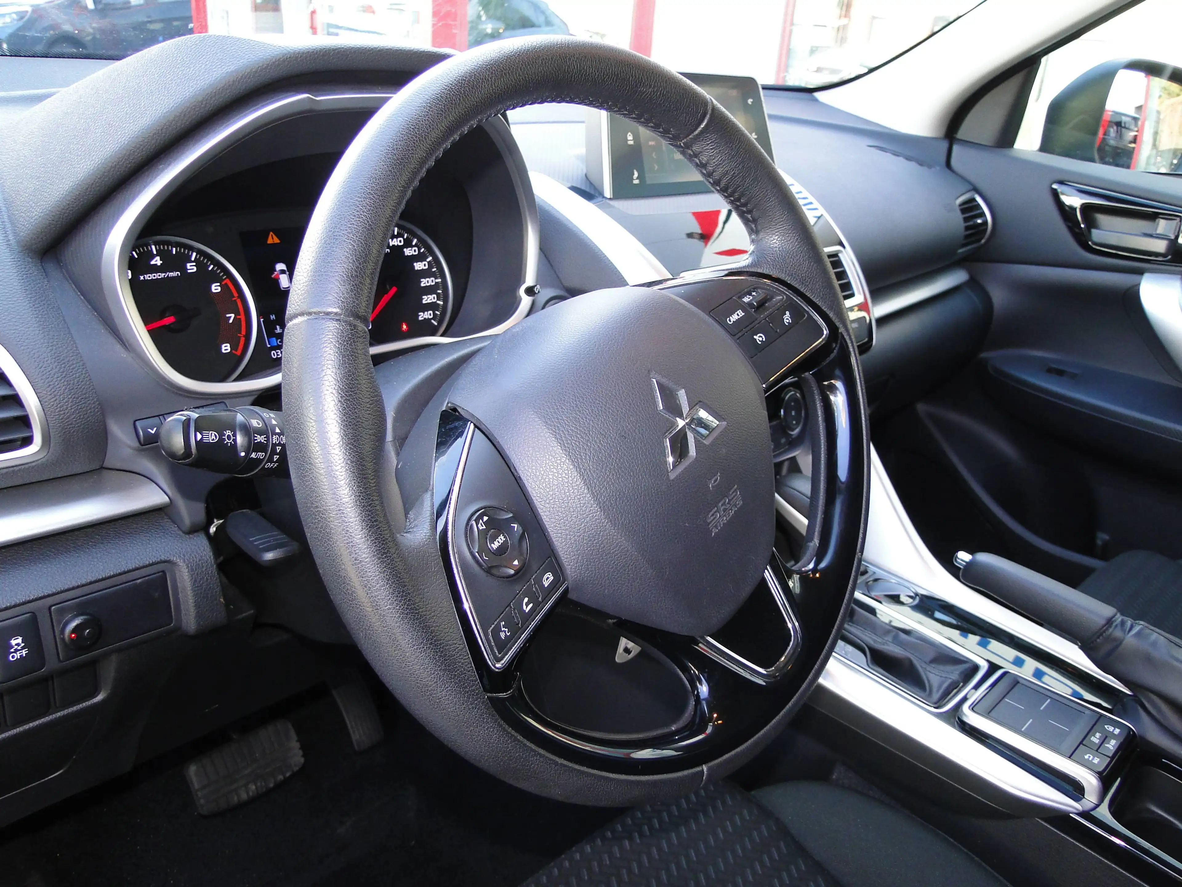 Mitsubishi Eclipse Cross Eclipse Cross 1.5T 2WD Intense CVT — photo 12