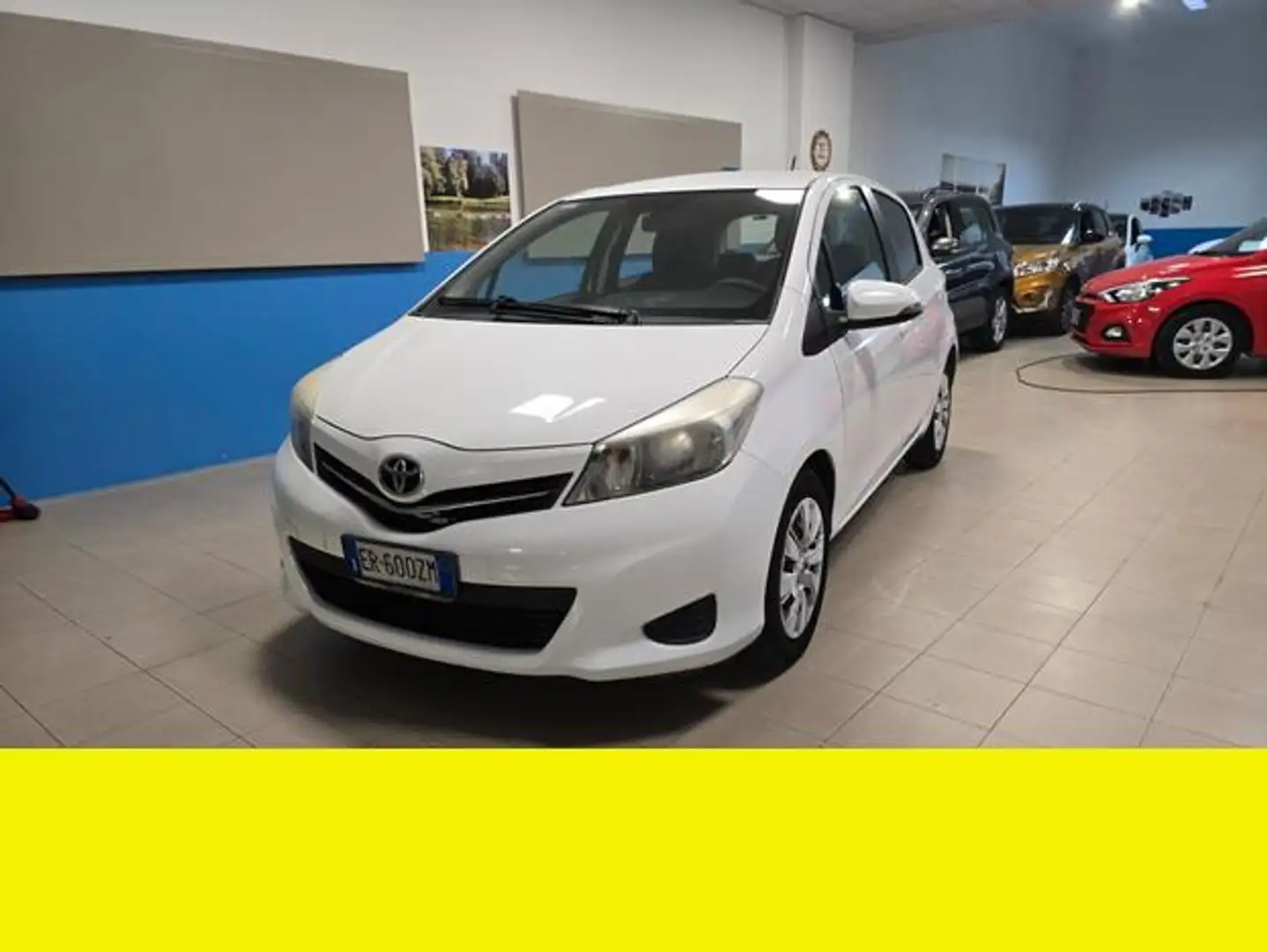 Toyota Yaris - 1