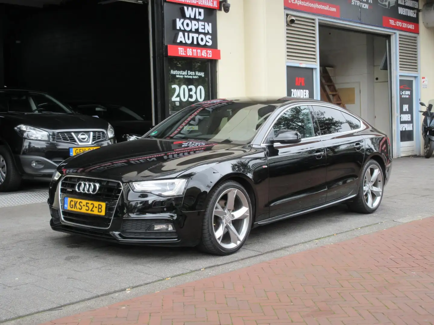 Audi A5 Sportback 2.0 TDI Quattro 140kW S-Line Navi Leer Černá - 1