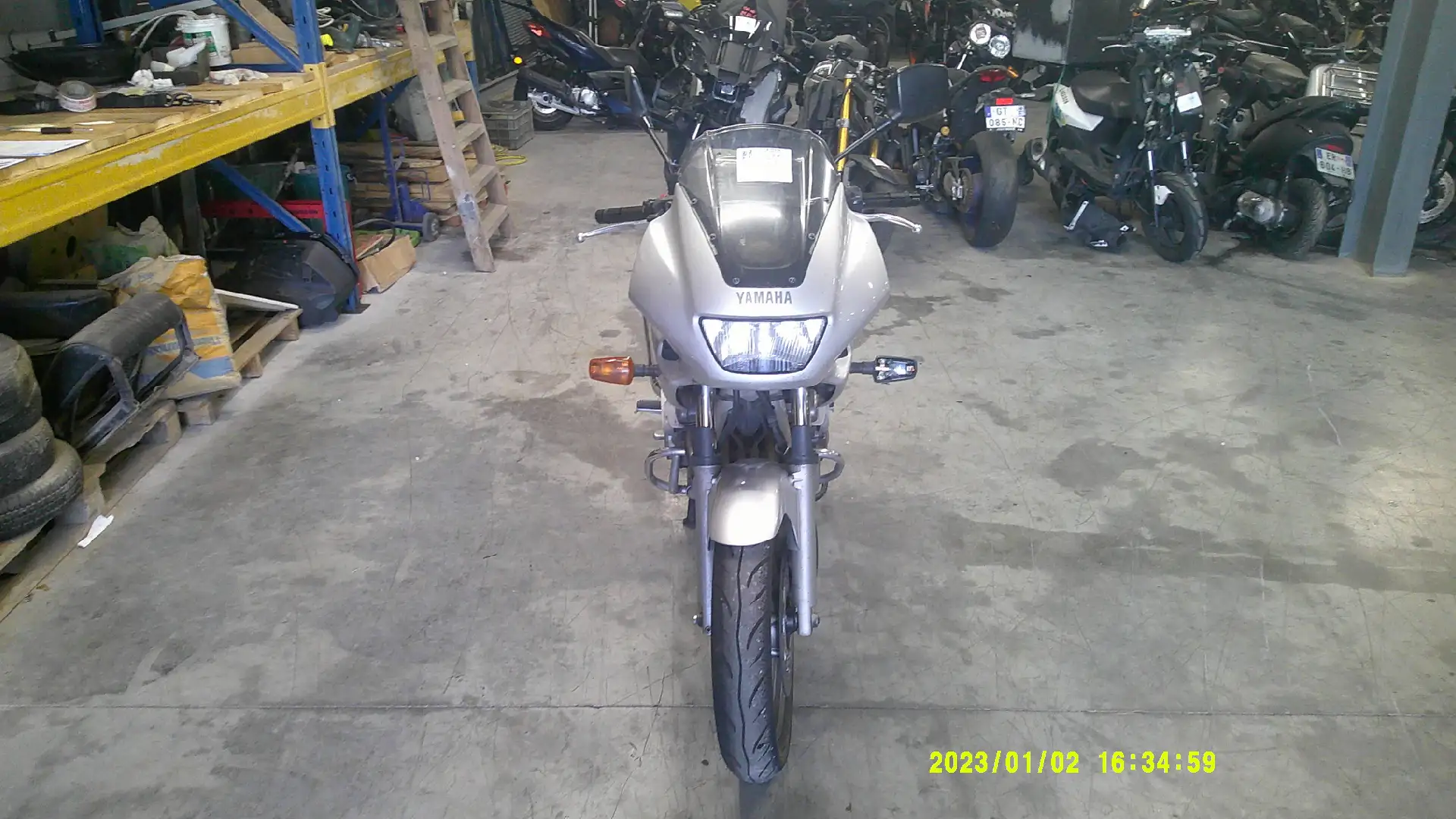Yamaha XJ 6 - 2