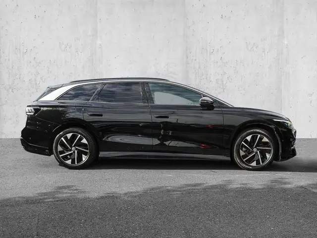 Volkswagen Id.7 view 5