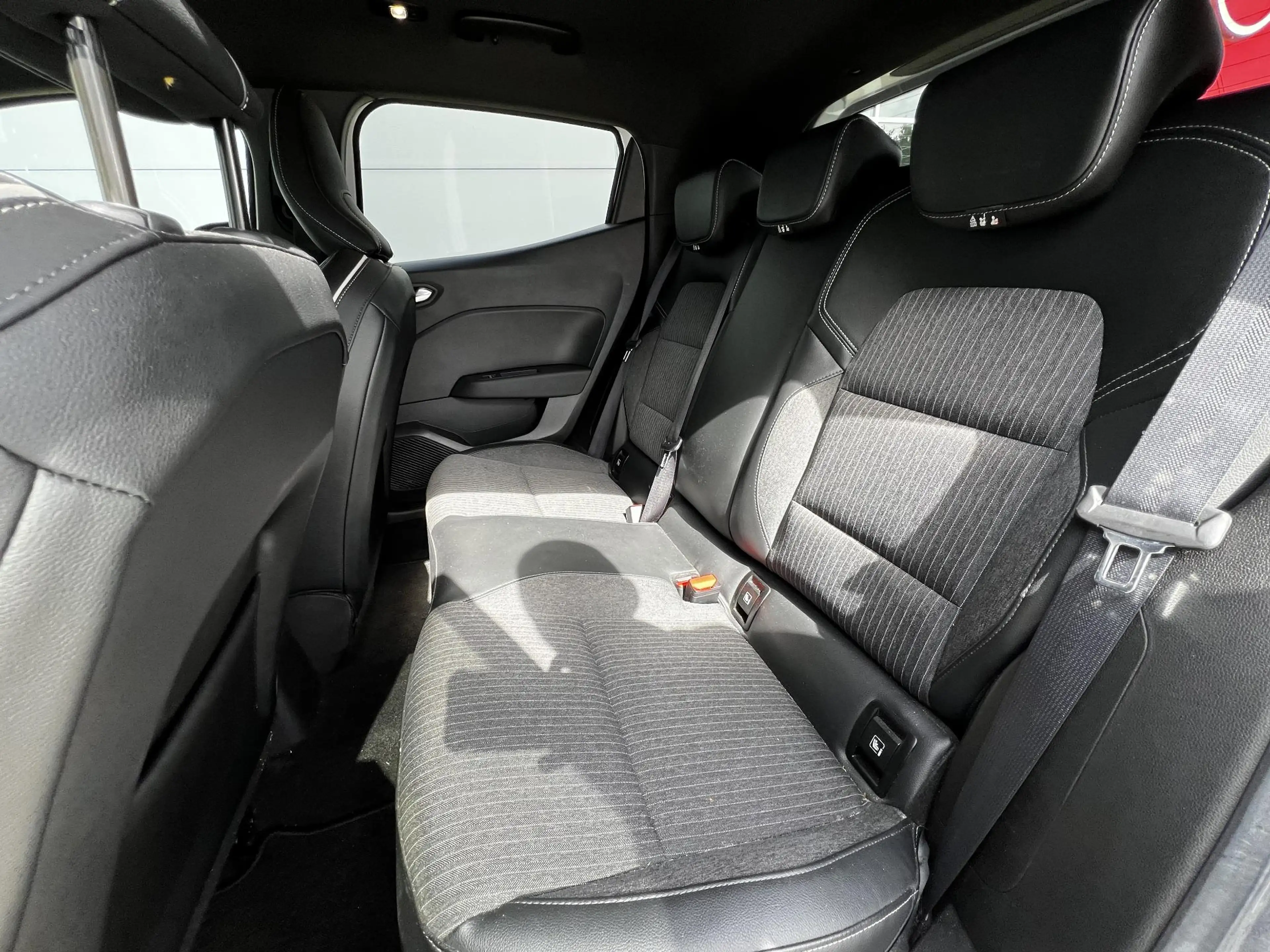 Renault Clio 1.0 TCe Intens | AppleCarPlay | Achteruitrij camer — photo 8