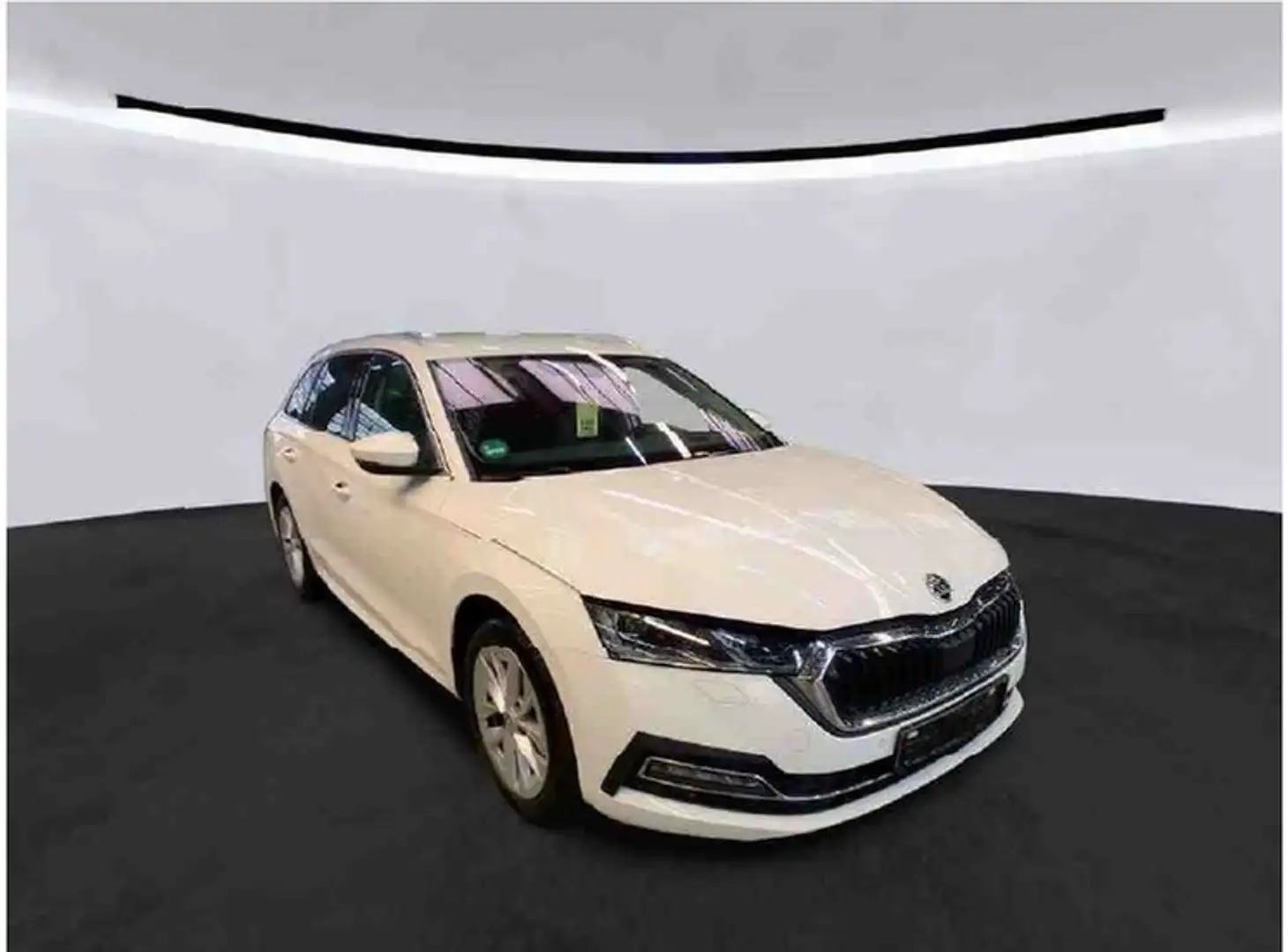 Skoda Octavia Combi 2.0 TDI DSG Style Navi, Matrix Weiß - 2