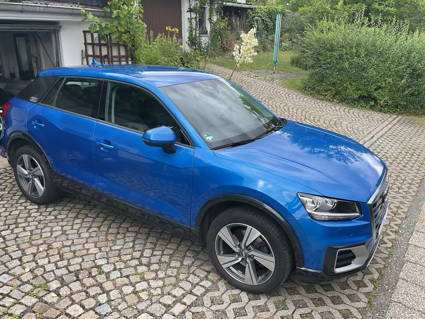 Audi Q2 Q2 1.4 TFSI cylinder on demand design Blau - 2