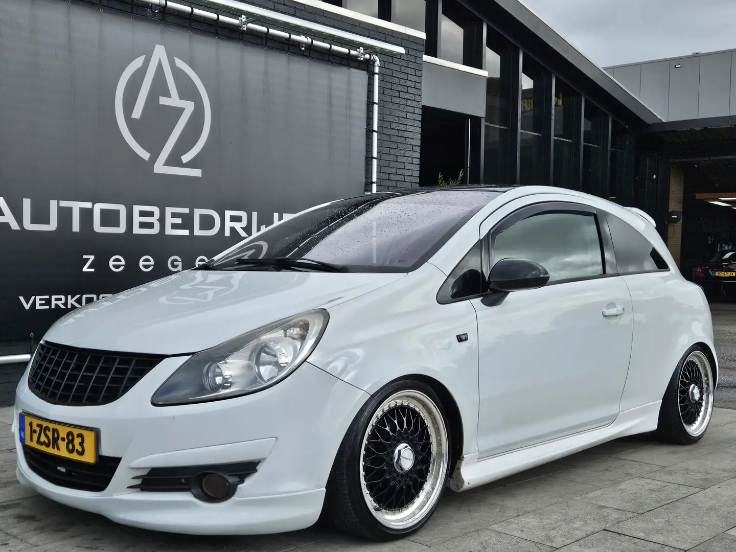 Opel Corsa 1.4-16V '111' *Sport Edition Weiß - 2