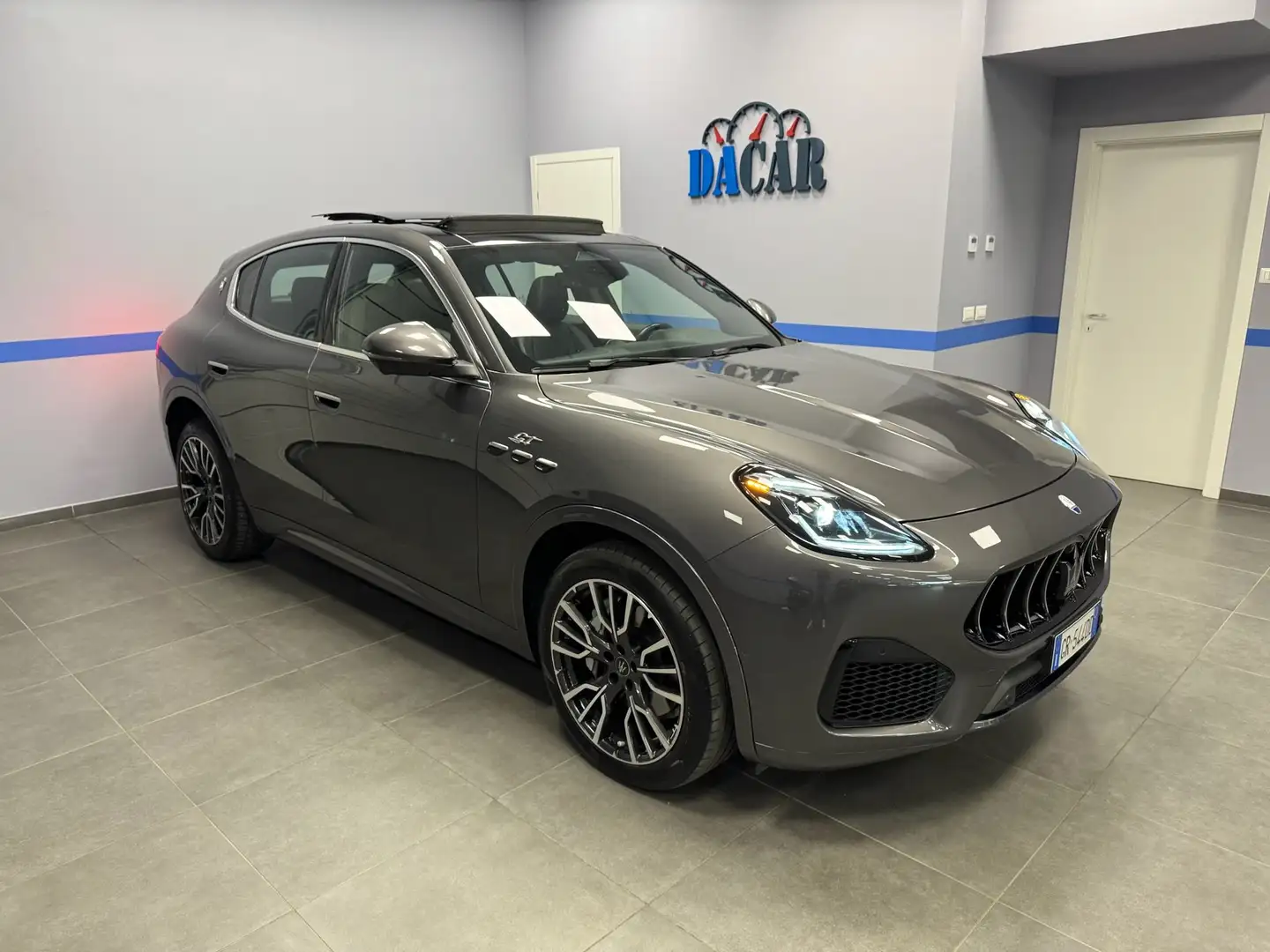 Maserati Grecale Grecale 2.0 Mhev GT 300cv auto IVA DEDUCIBILE Gris - 1