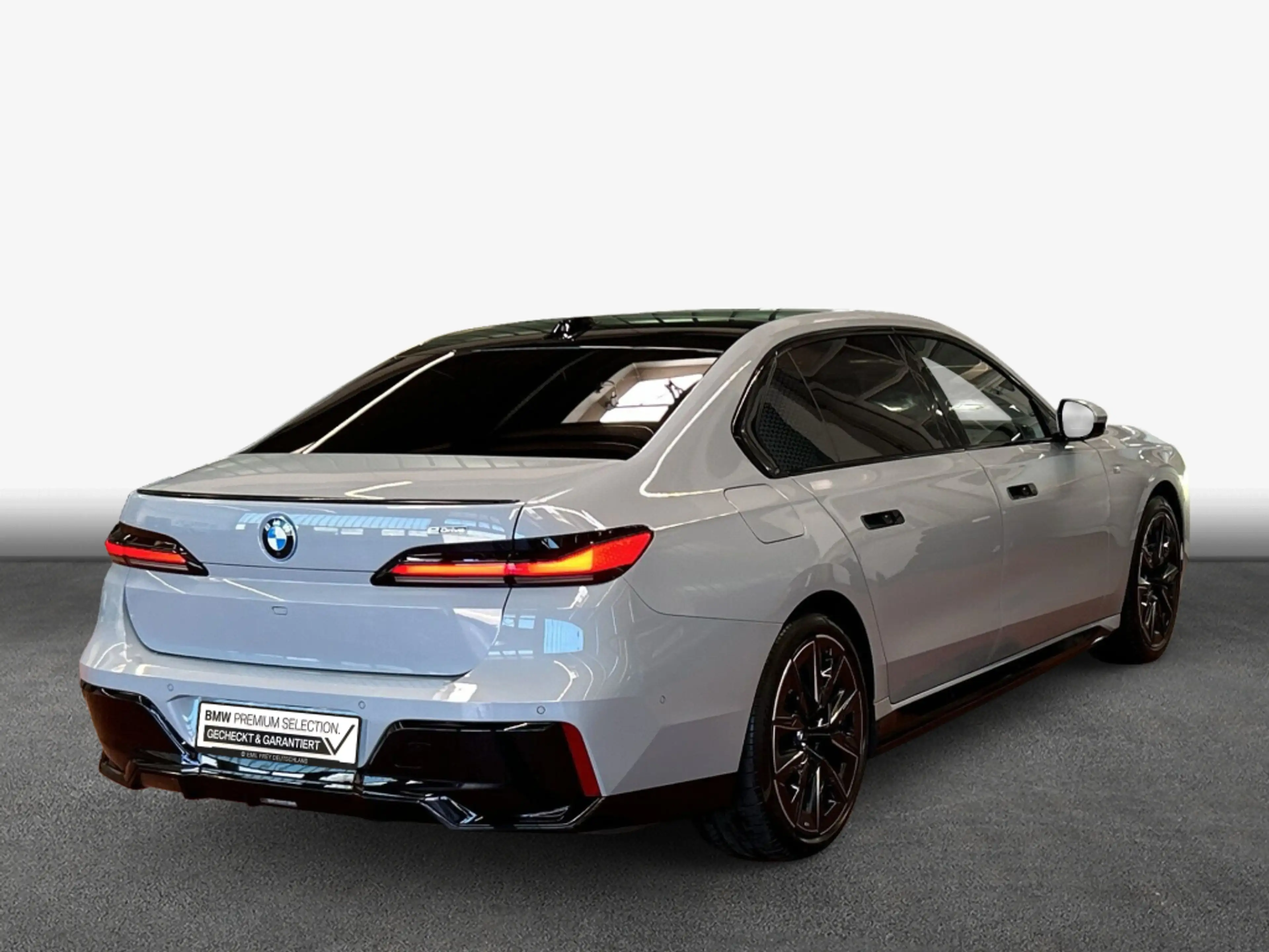 BMW i7 eDrive50, Panoramadach, MSport — photo 2