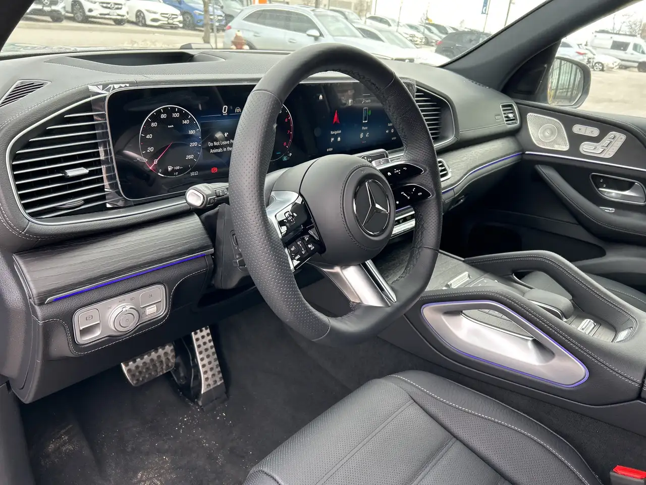 Mercedes-Benz GLS снимка Mercedes-Benz GLS