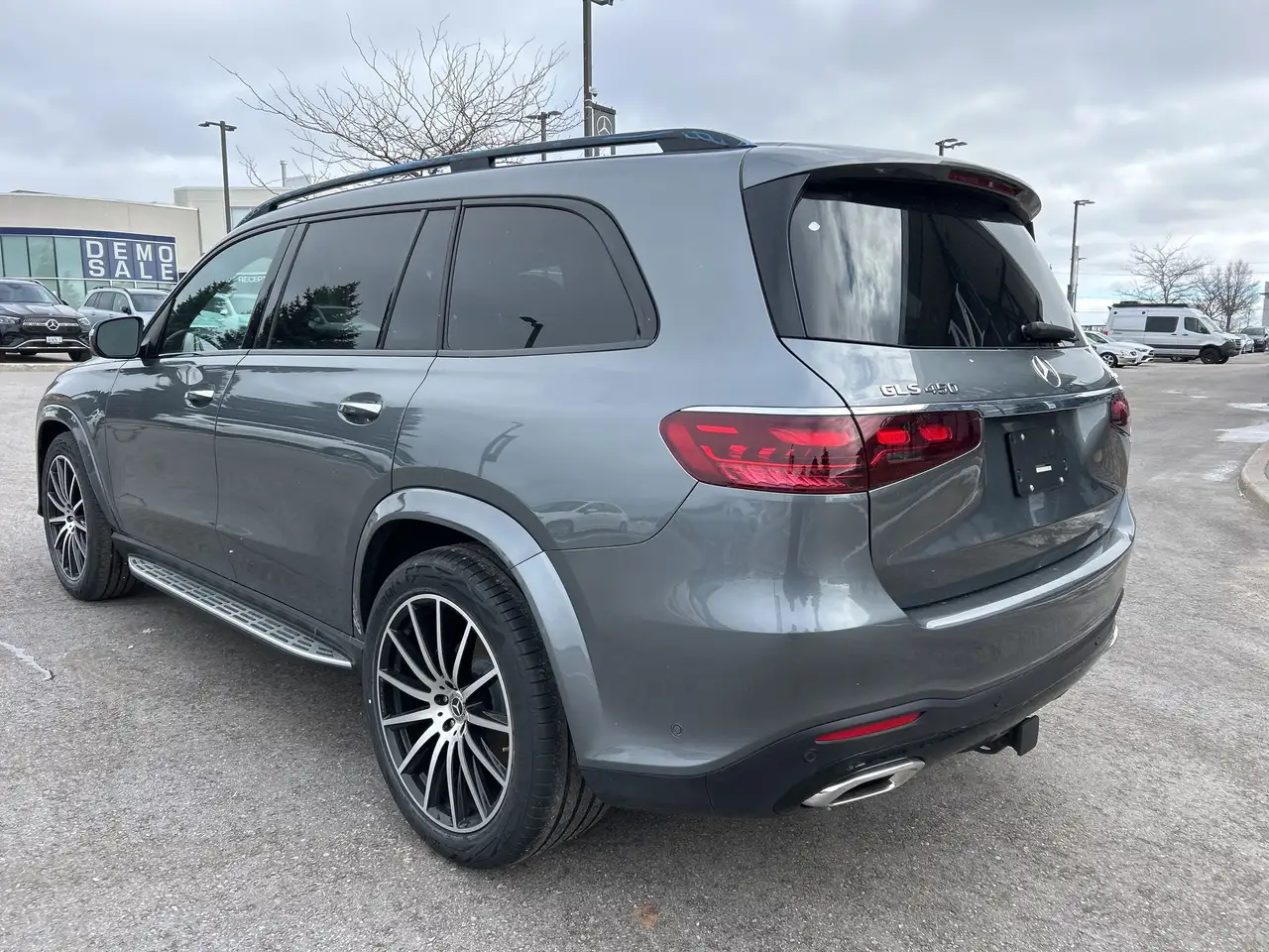 Mercedes-Benz GLS снимка Mercedes-Benz GLS