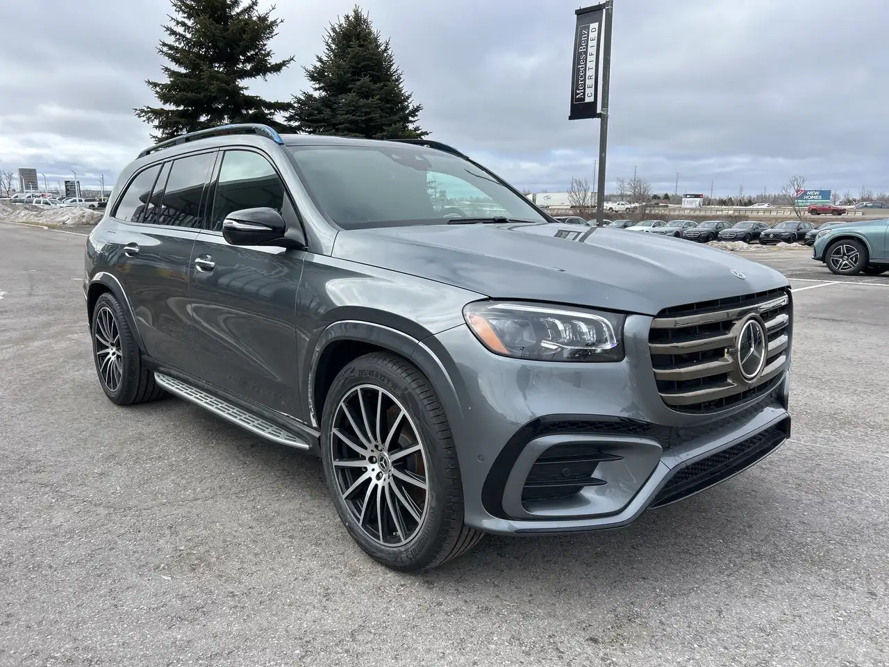 Mercedes-Benz GLS снимка Mercedes-Benz GLS