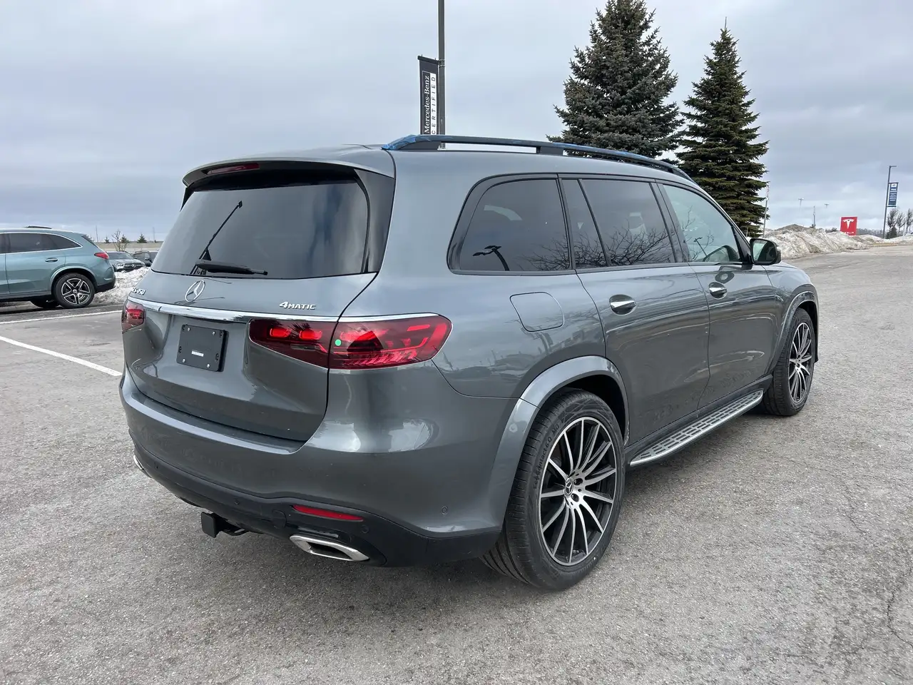 Mercedes-Benz GLS снимка Mercedes-Benz GLS