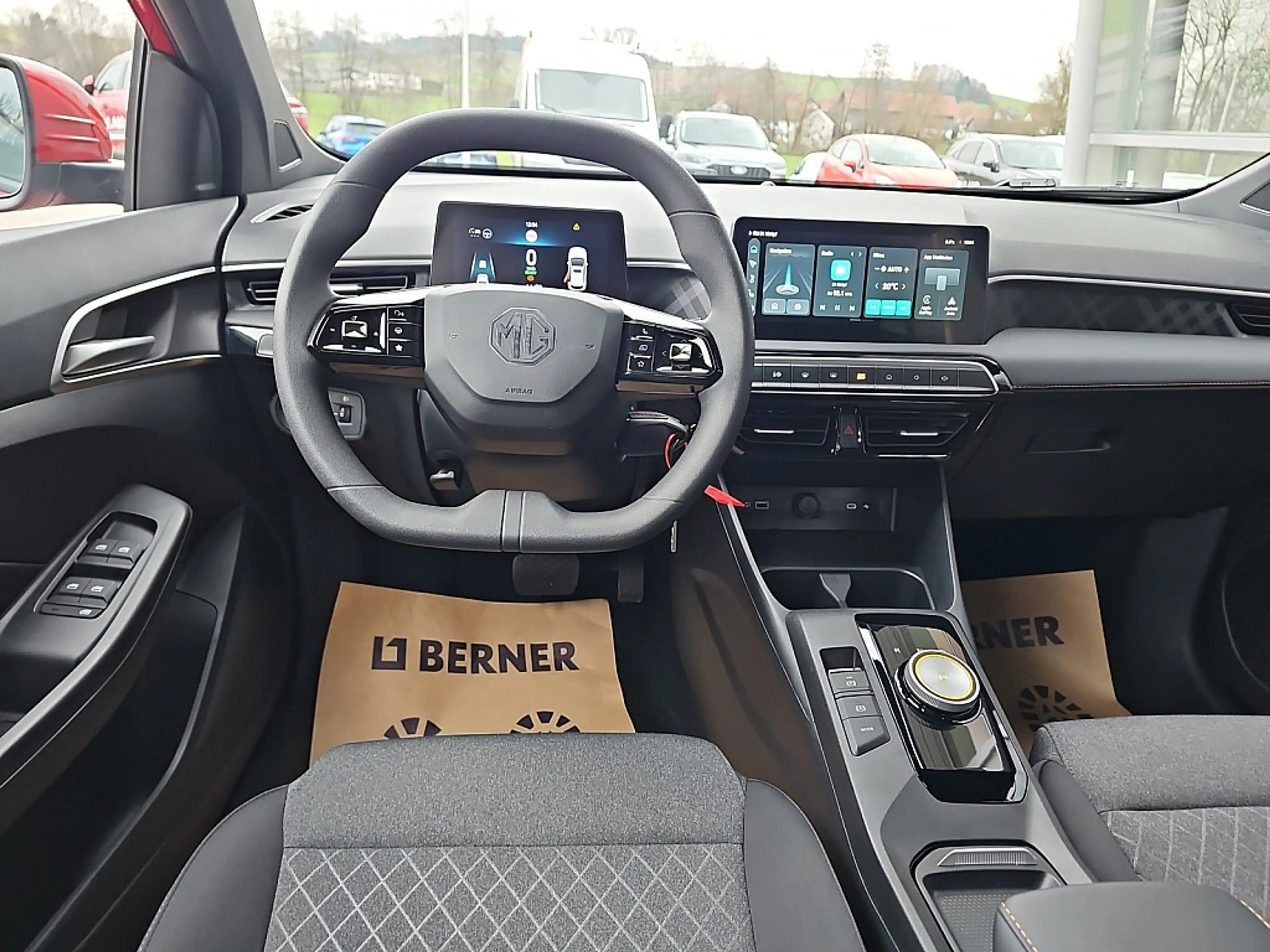 MG MG3 1,5 Hybrid+ Select Aut. *Winterkompletträder ko... — photo 10