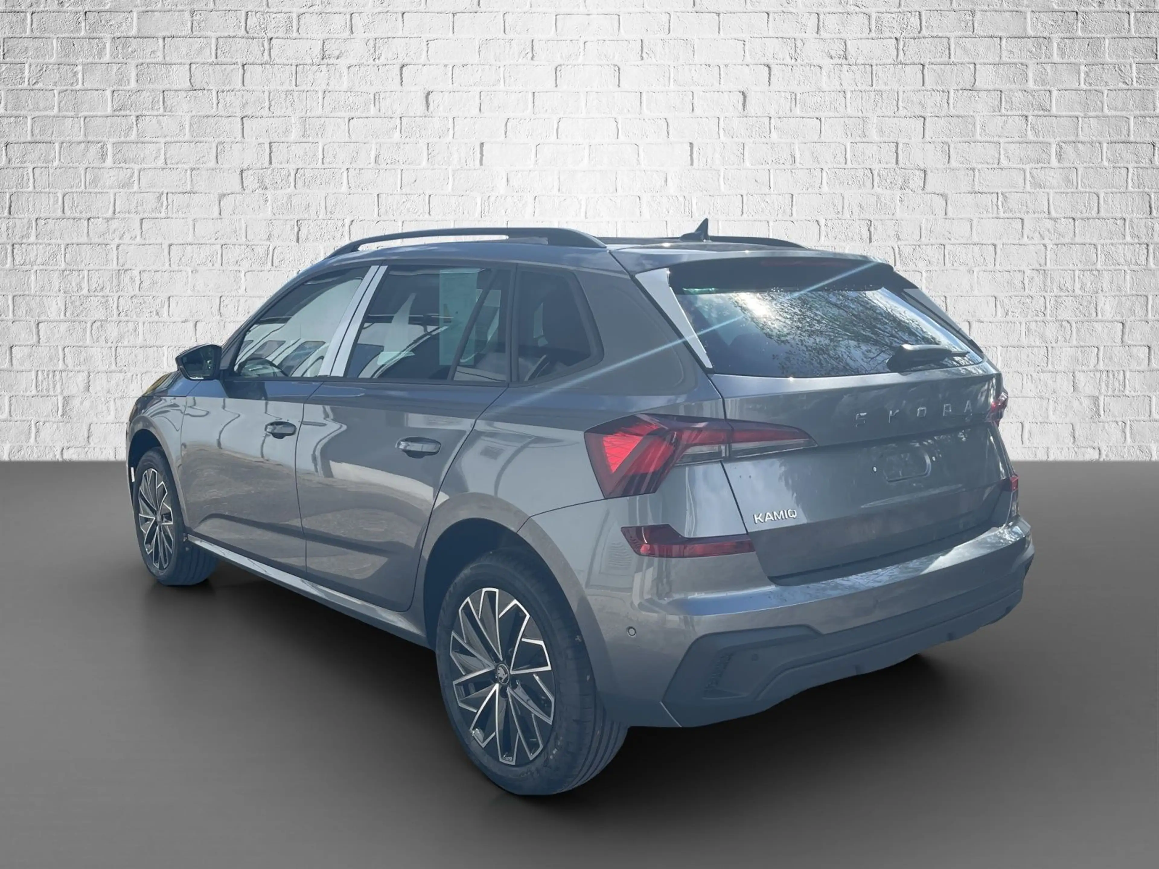 Skoda Kamiq 1.0 TSI DSG Automatik - Balance — photo 3