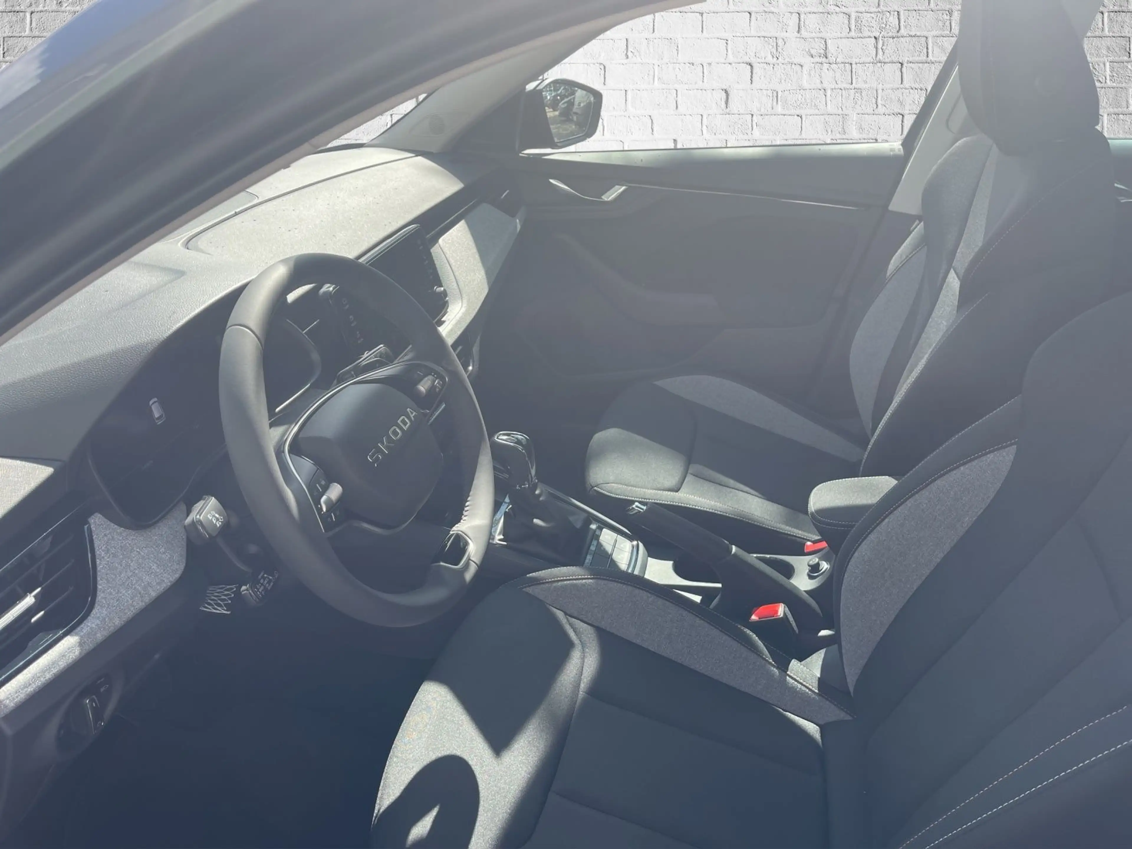 Skoda Kamiq 1.0 TSI DSG Automatik - Balance — photo 9