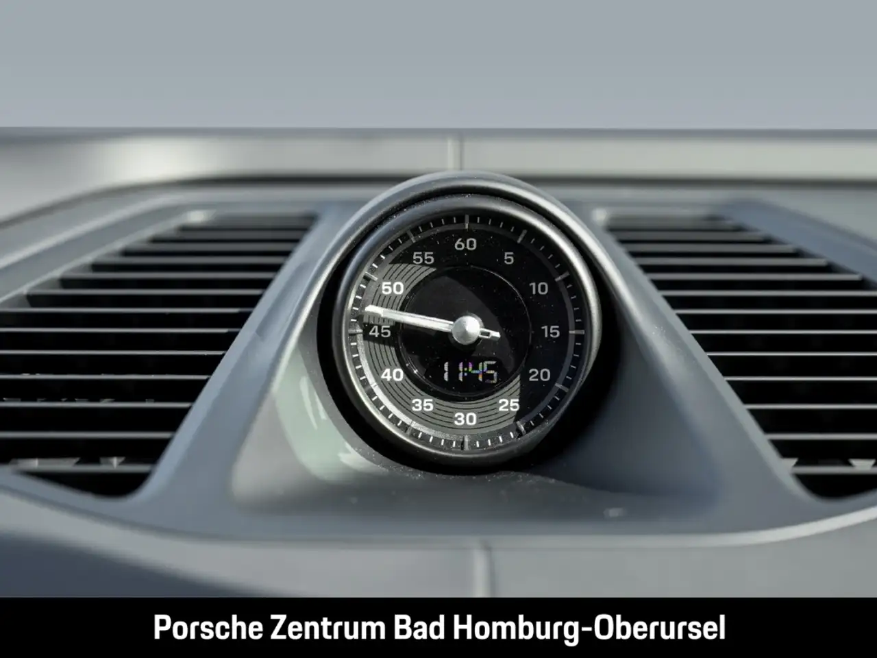 Porsche Macan 4 Head-Up Surround-View Luftfederung BOSE 15