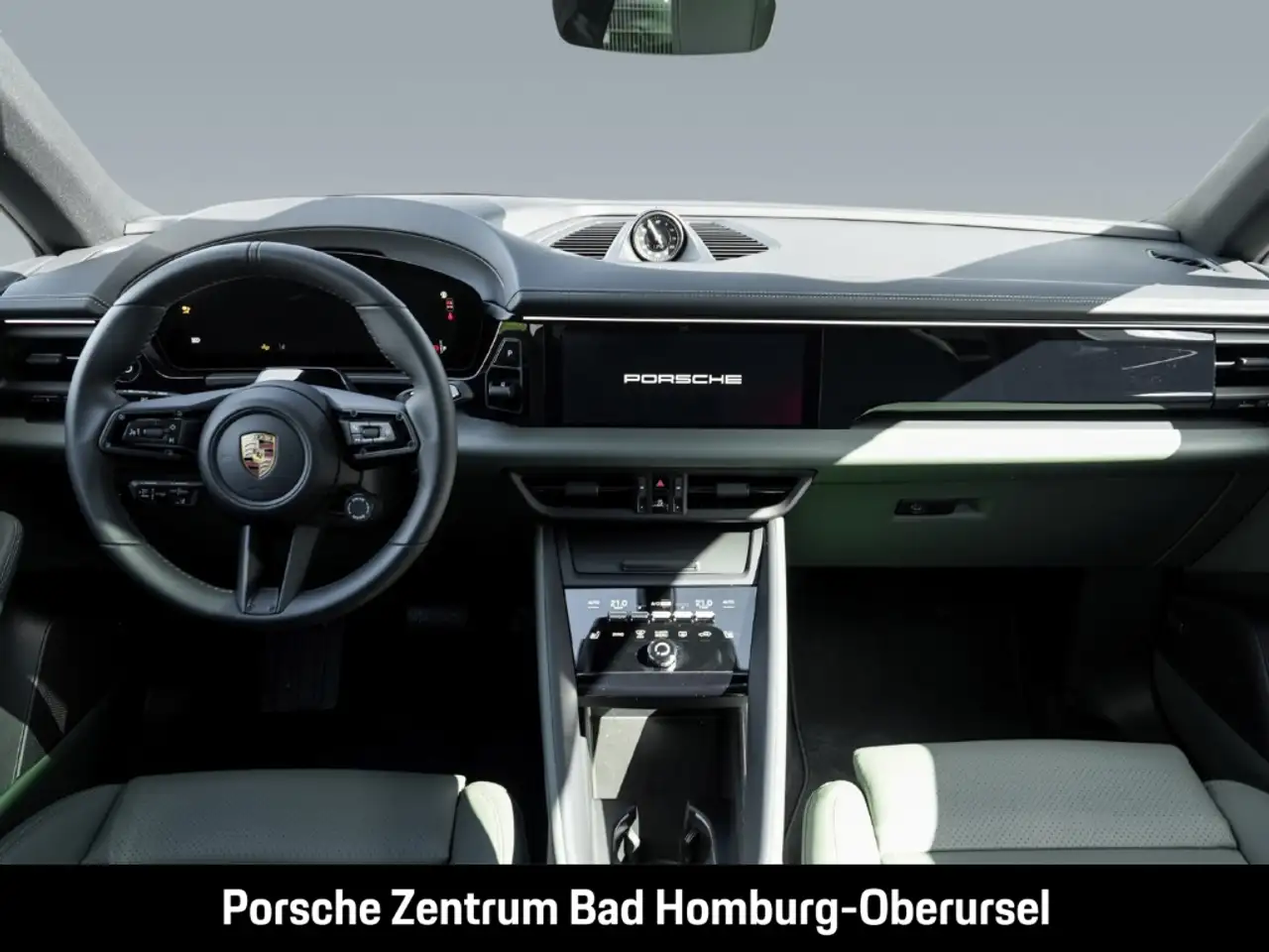 Porsche Macan 4 Head-Up Surround-View Luftfederung BOSE 16