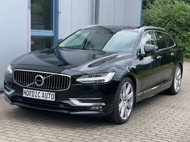 Volvo V90 T6 AWD Inscription Nav+Cam+Leder+AHK+Keyless