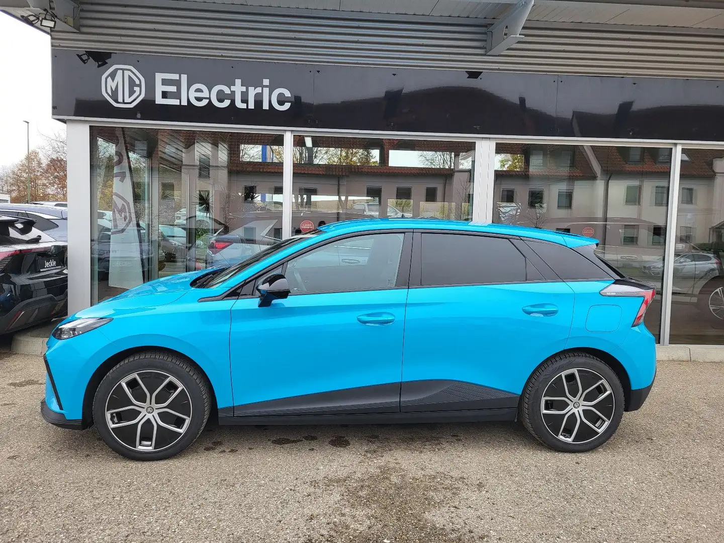 MG MG4 Luxury64KWH*MGGarantie07.2030*vom MG Partner Blau - 1