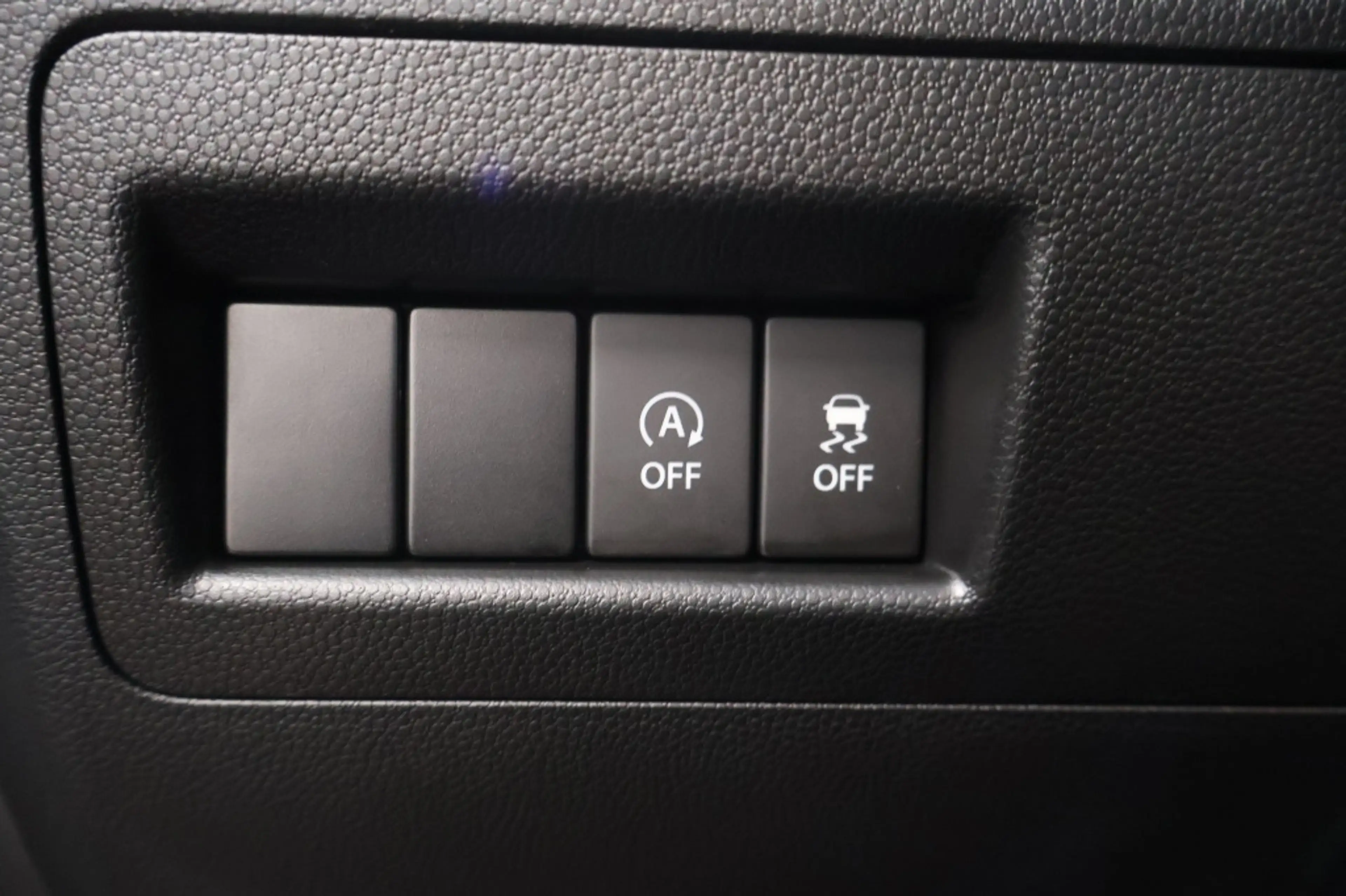 Suzuki Ignis 1.2 Smart Hybrid Select — photo 7