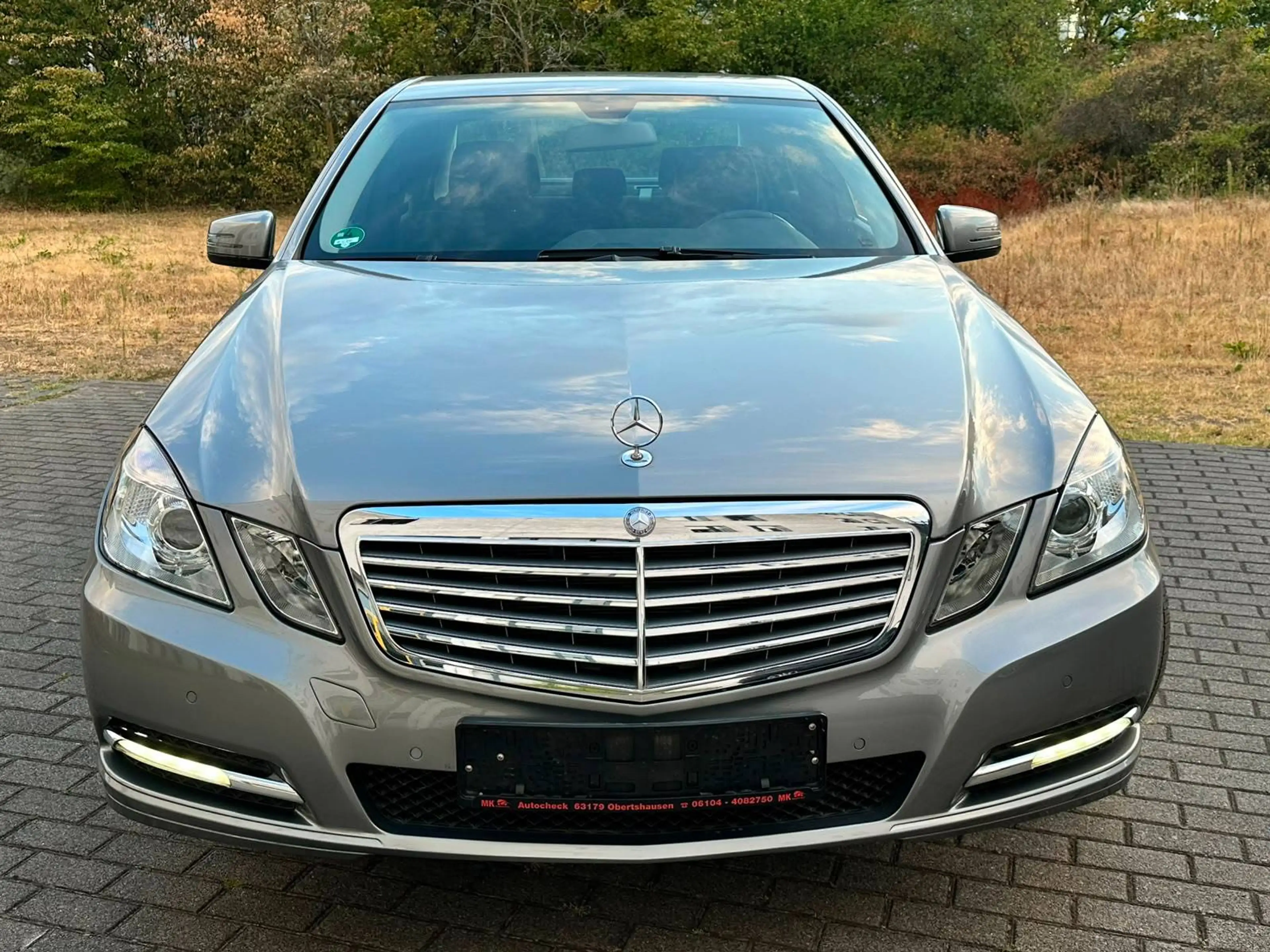 Mercedes-Benz E 350 E 350 CGI V6 *2.HAND*SCHECKHEFT*RENTNER*69TKM* — photo 3