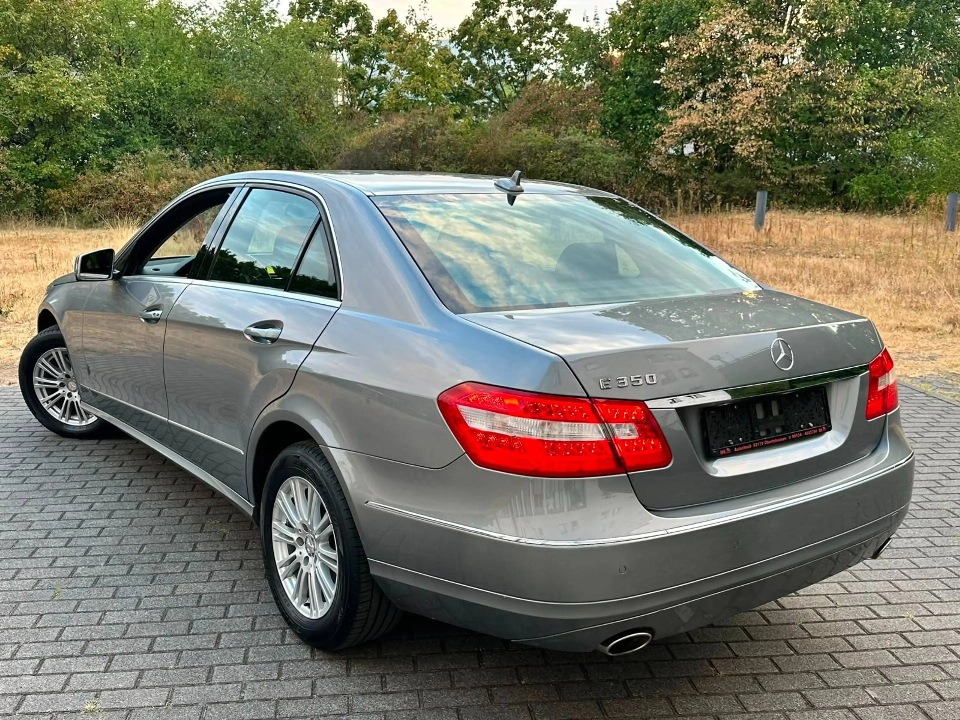 Mercedes-Benz E 350 E 350 CGI V6 *2.HAND*SCHECKHEFT*RENTNER*69TKM* — photo 9
