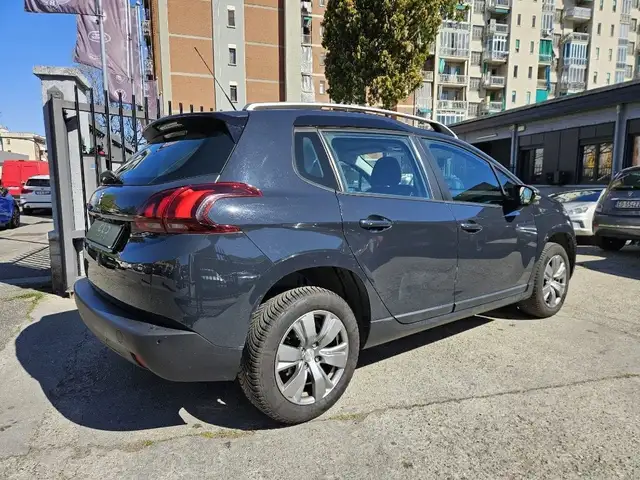 Peugeot 2008 view 4