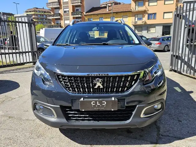 Peugeot 2008 view 2