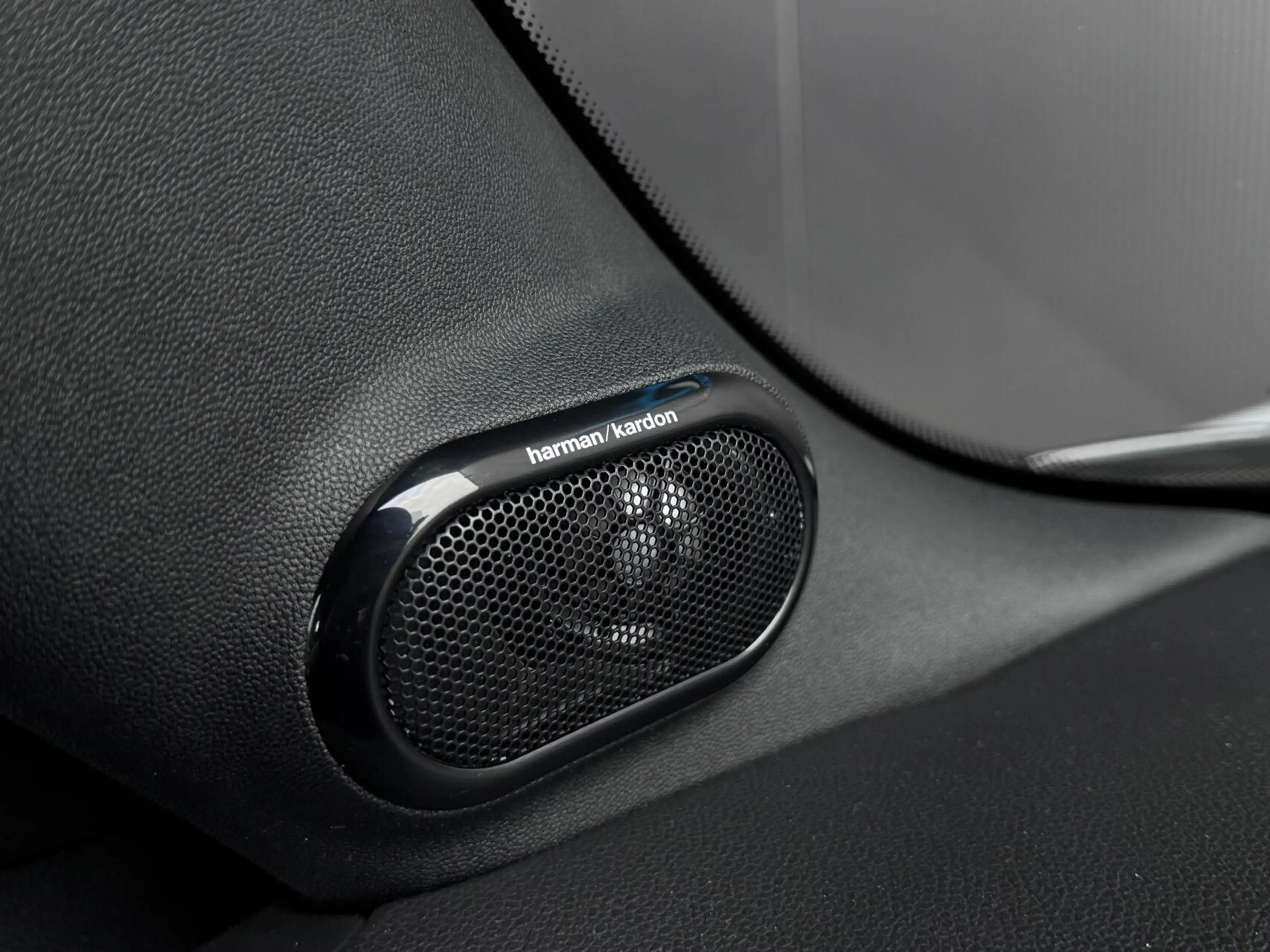 MINI Cooper Cabrio 1.5 Chili JCW PAKKET|NL AUTO|HARMAN KARDON — photo 6