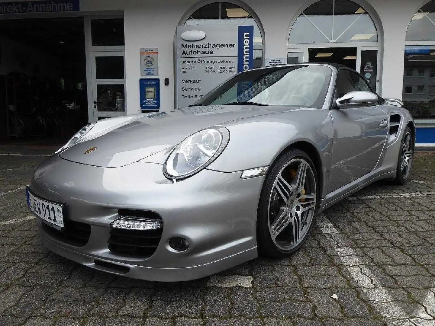 Porsche 911 Turbo Cabrio, Keramik-Bremsen Gris - 1